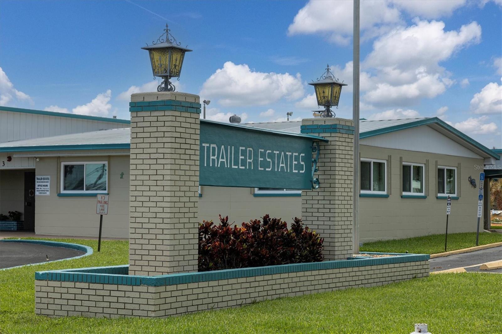 2018 INDIANA AVE, BRADENTON, FL, 34207