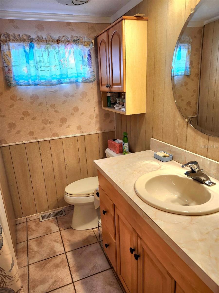 2018 INDIANA AVE, BRADENTON, FL, 34207