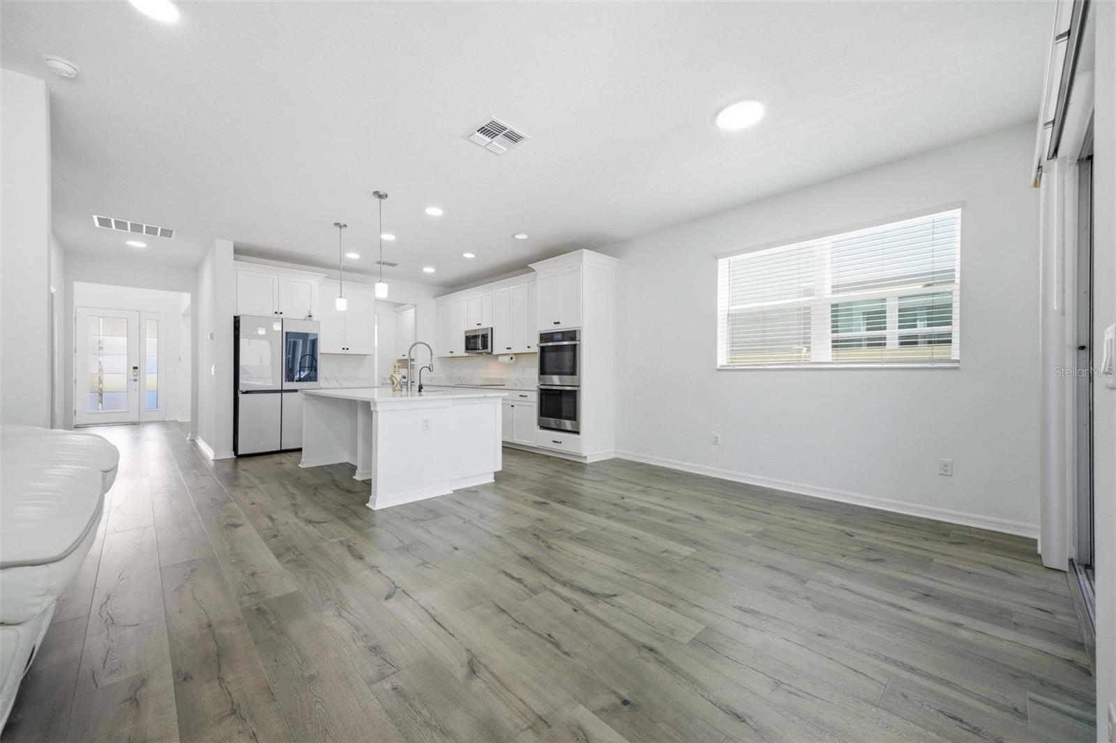 7792 NOTCHED PINE BND, WESLEY CHAPEL, FL, 33545