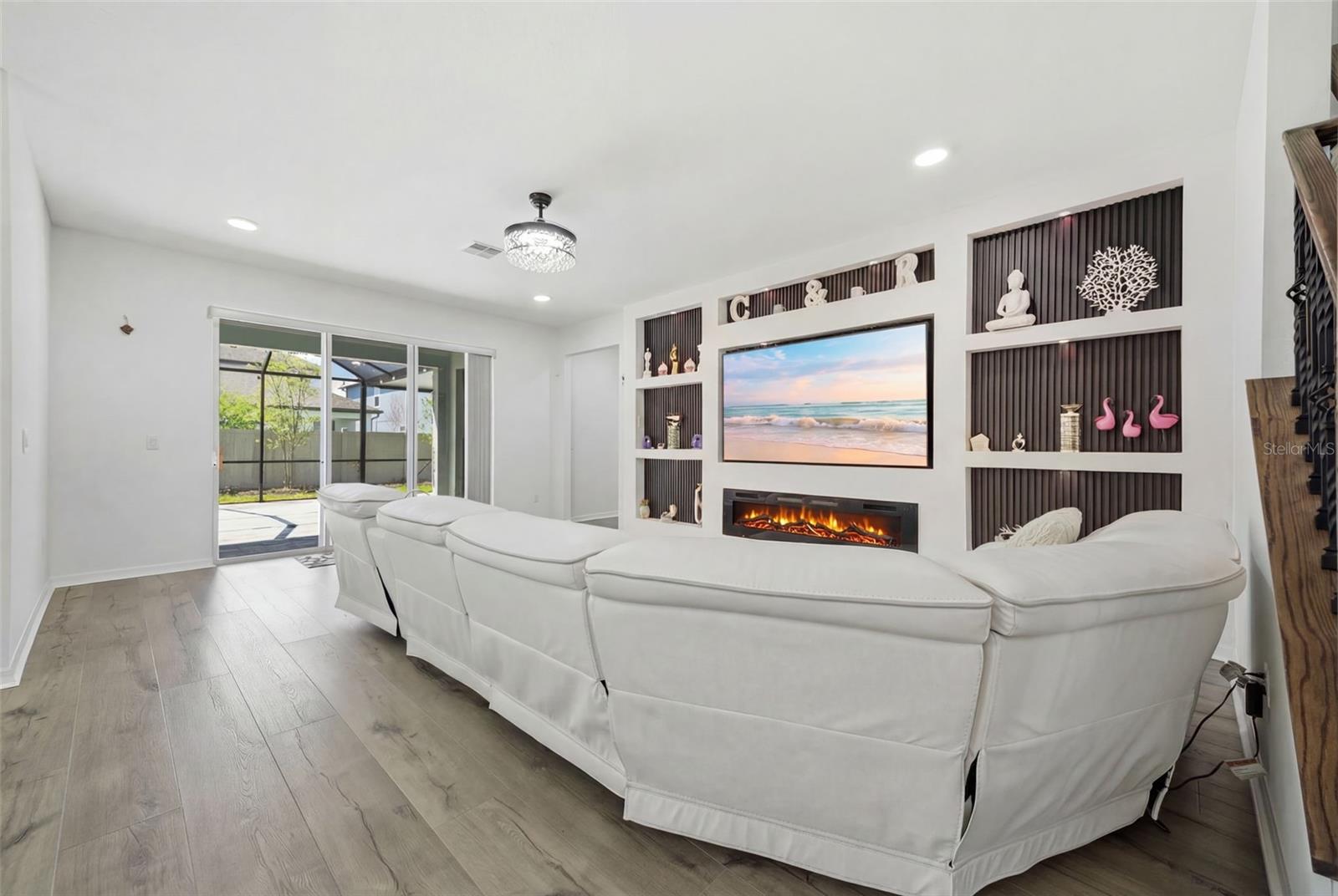 7792 NOTCHED PINE BND, WESLEY CHAPEL, FL, 33545