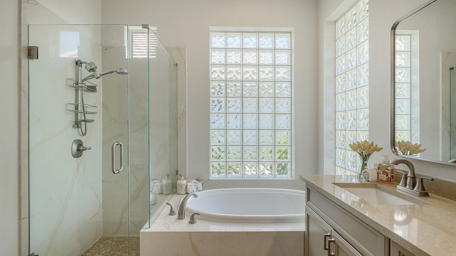 7823 HERITAGE CLASSIC CT, LAKEWOOD RANCH, FL, 34202