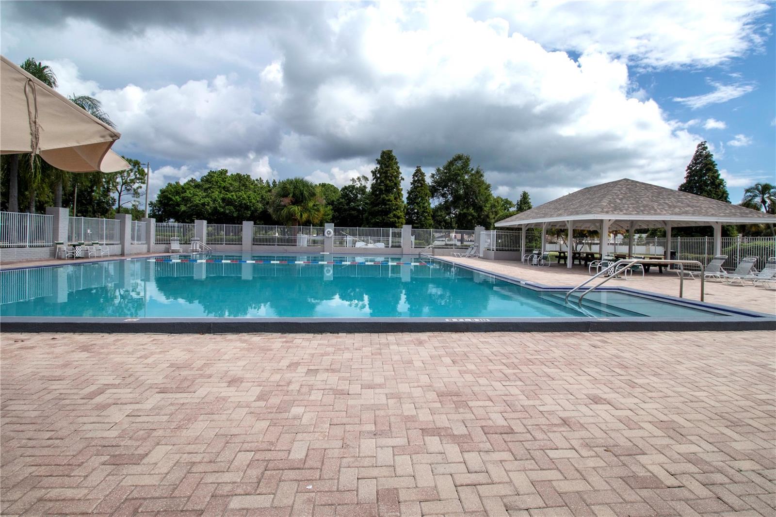 11330 VILLAS ON THE GREEN DR, RIVERVIEW, FL, 33579