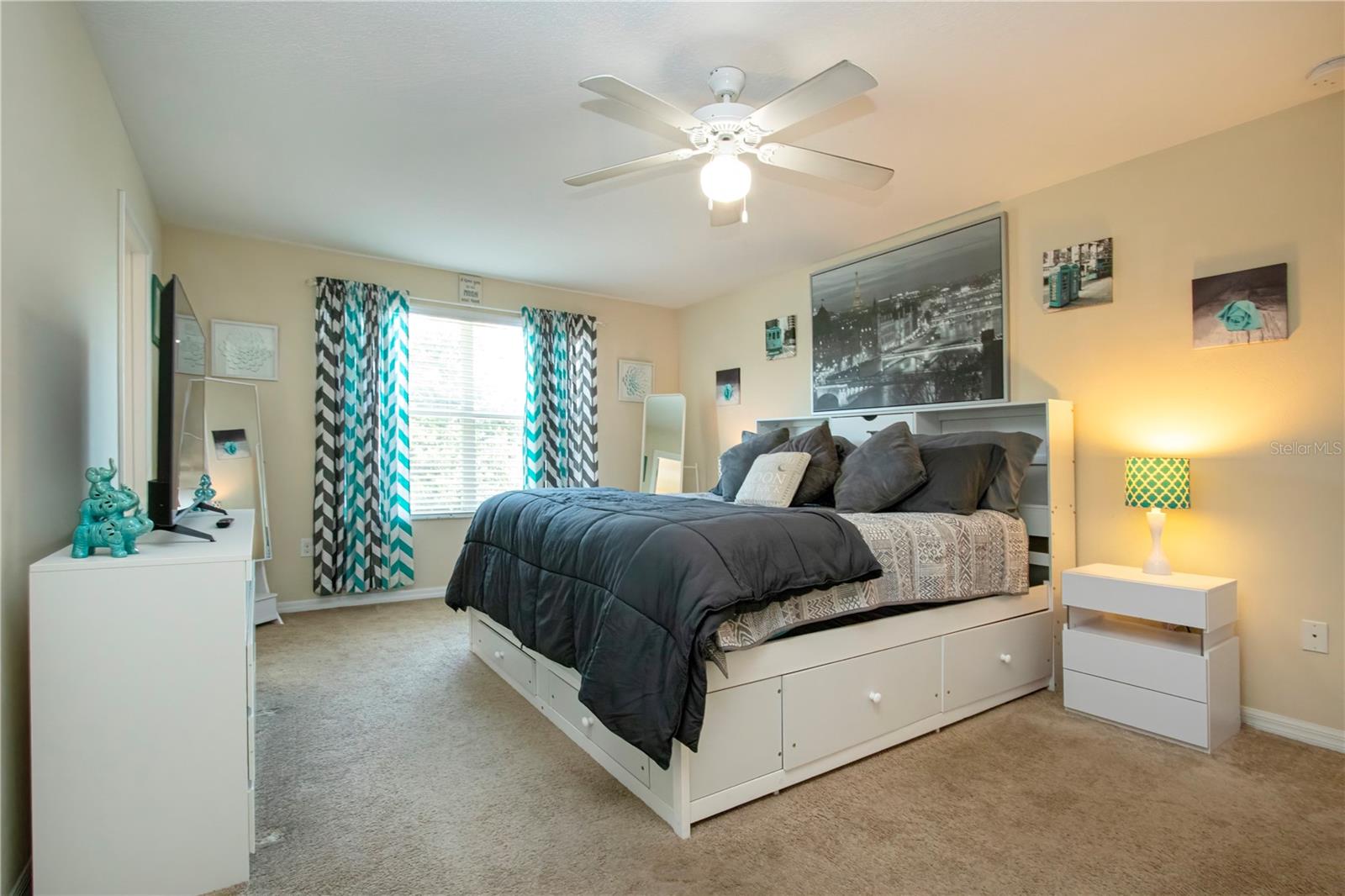 11330 VILLAS ON THE GREEN DR, RIVERVIEW, FL, 33579