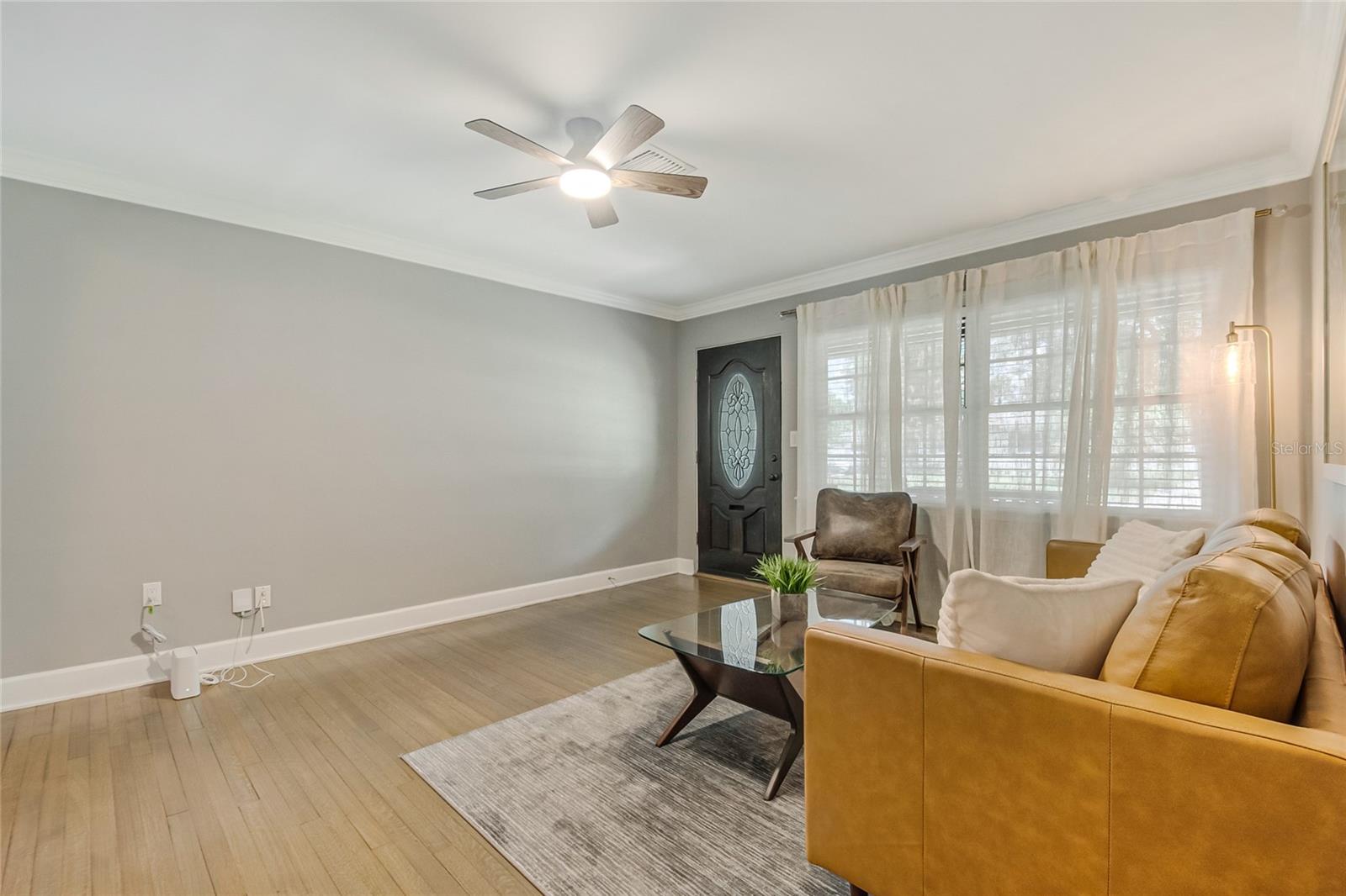 932 MAYFAIR CIR, ORLANDO, FL, 32803