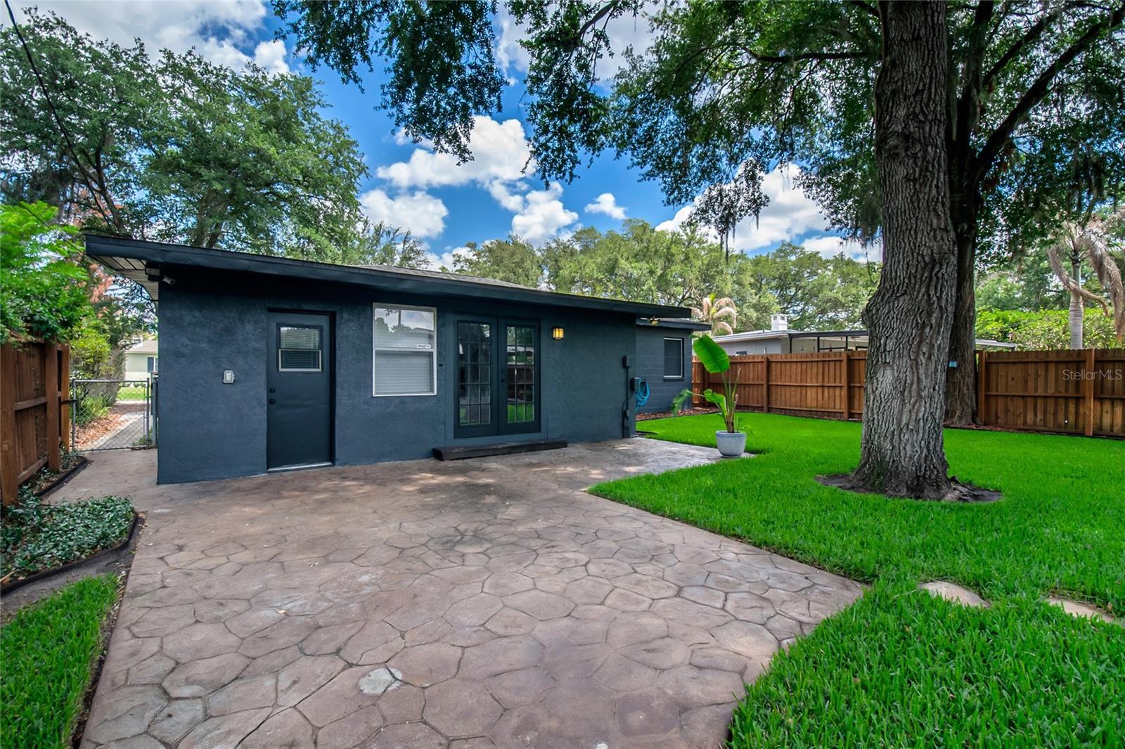 932 MAYFAIR CIR, ORLANDO, FL, 32803