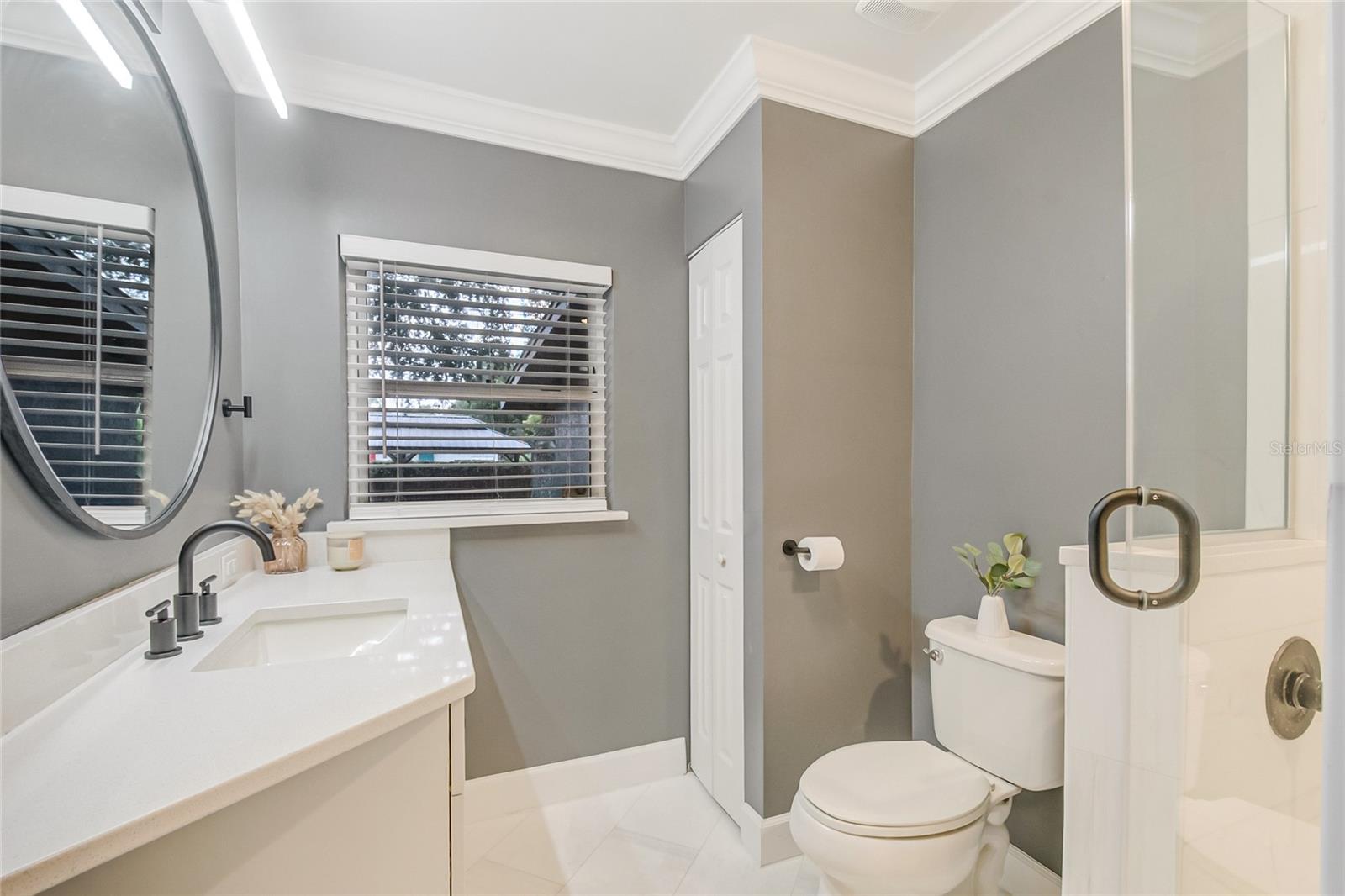 932 MAYFAIR CIR, ORLANDO, FL, 32803