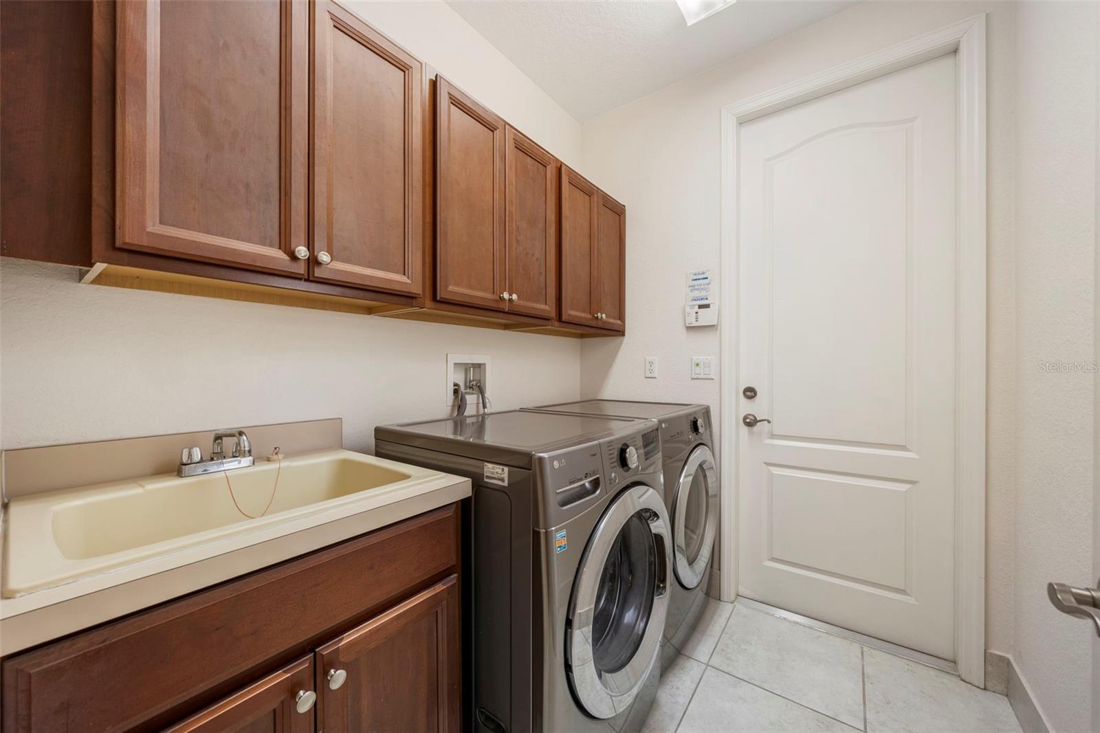 6528 HELMSLEY CIR, WINDERMERE, FL, 34786