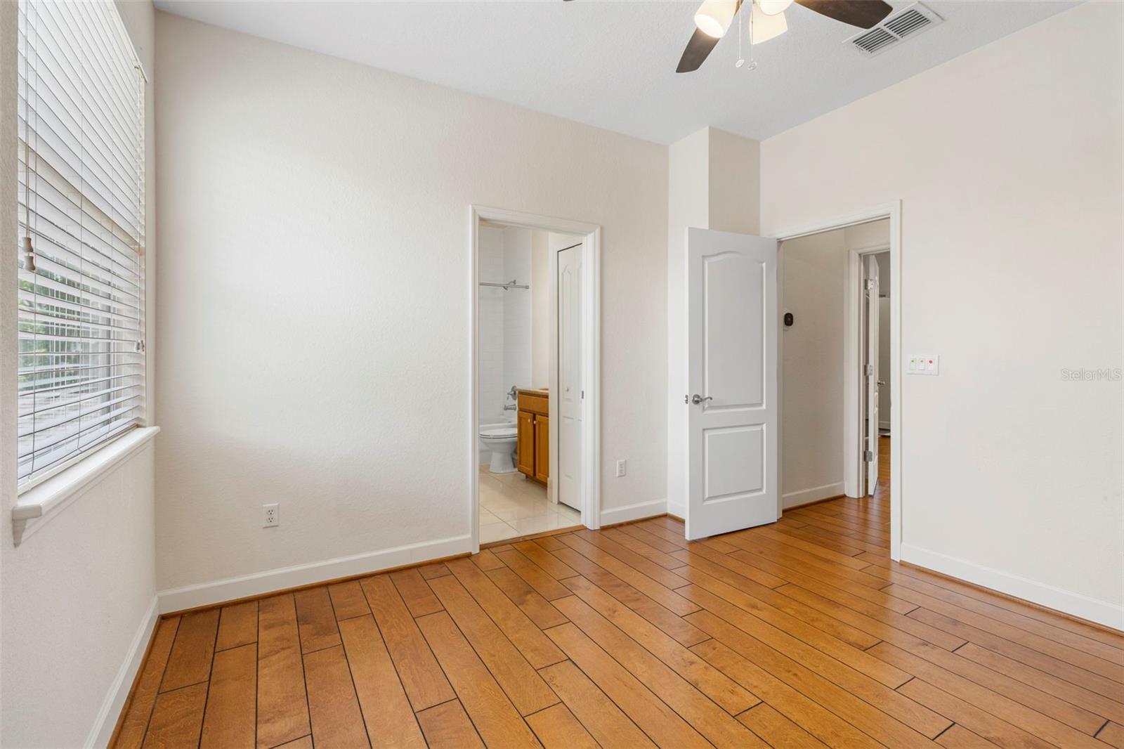 6528 HELMSLEY CIR, WINDERMERE, FL, 34786