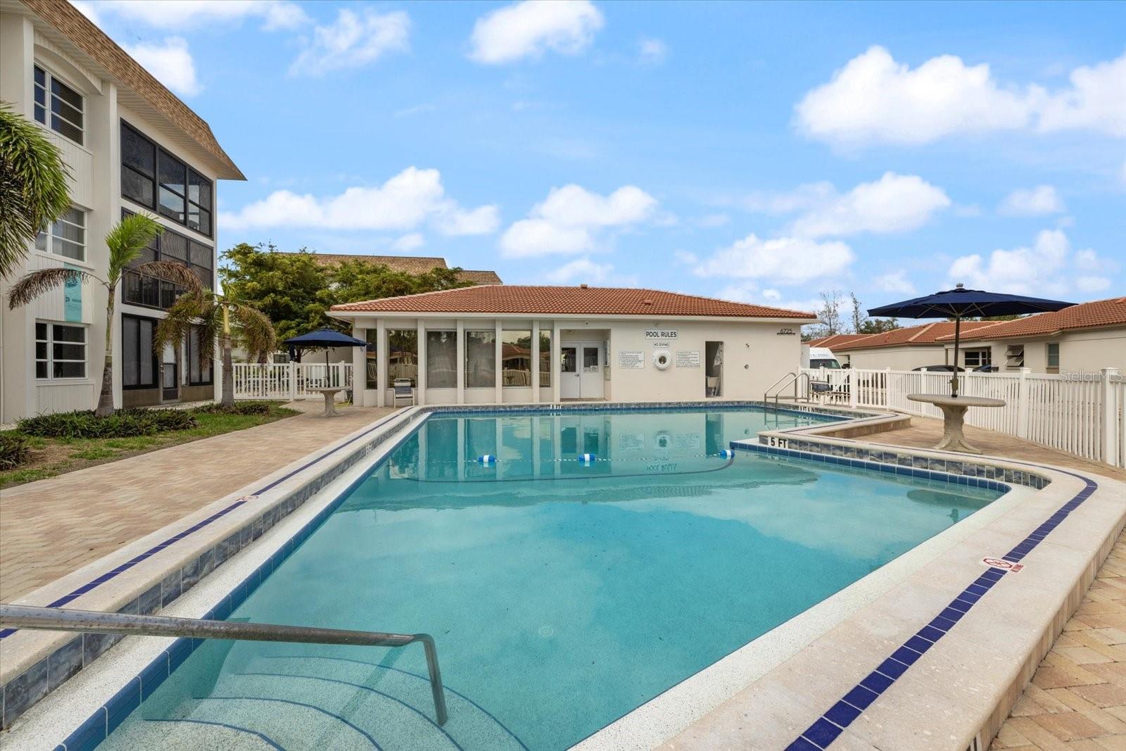 116 VISTA HERMOSA CIR #204C, SARASOTA, FL, 34242