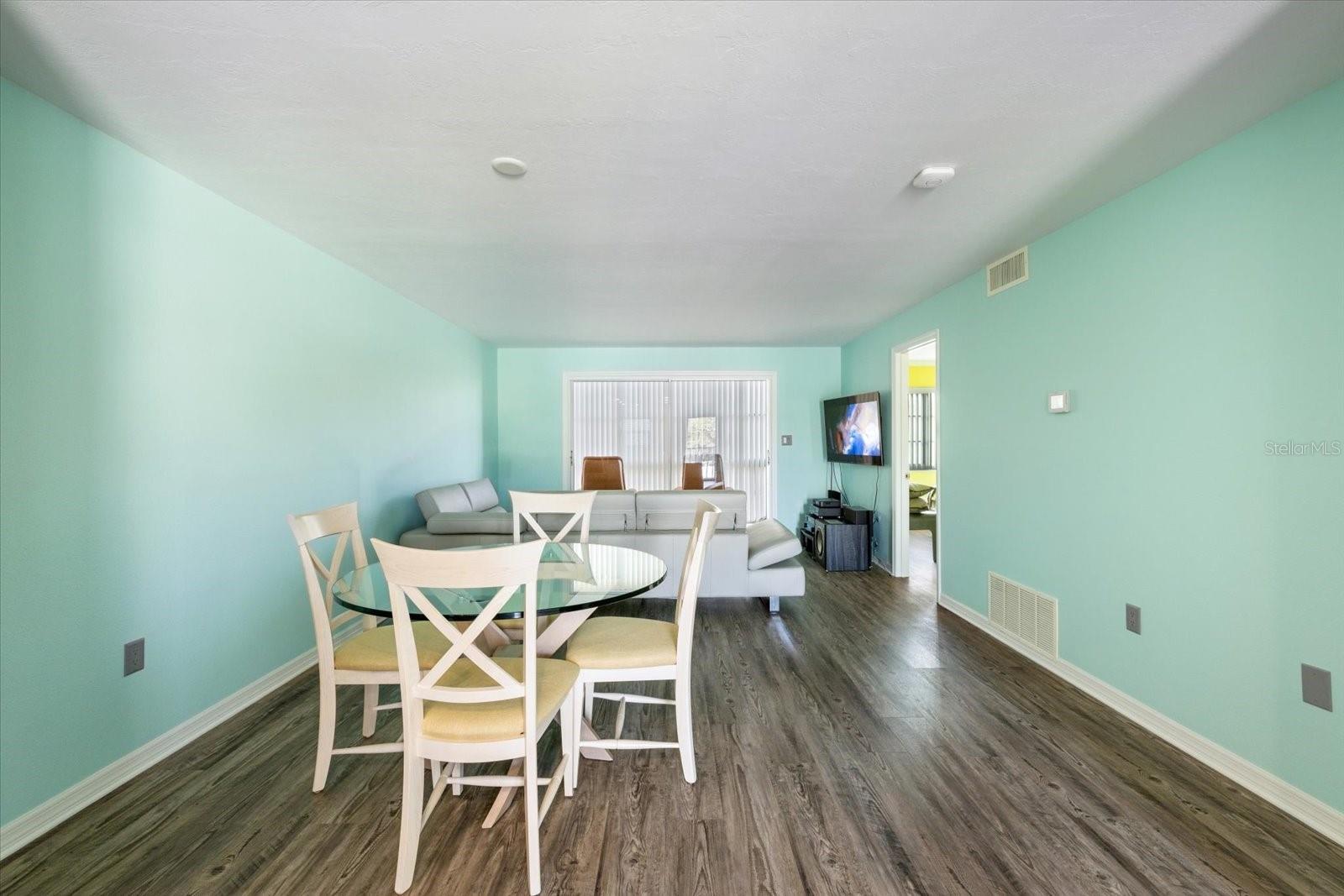 116 VISTA HERMOSA CIR #204C, SARASOTA, FL, 34242