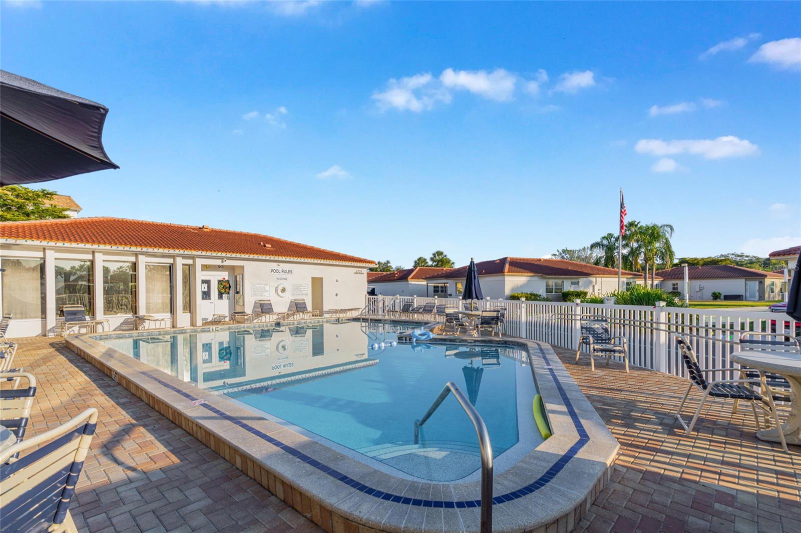 116 VISTA HERMOSA CIR #204C, SARASOTA, FL, 34242