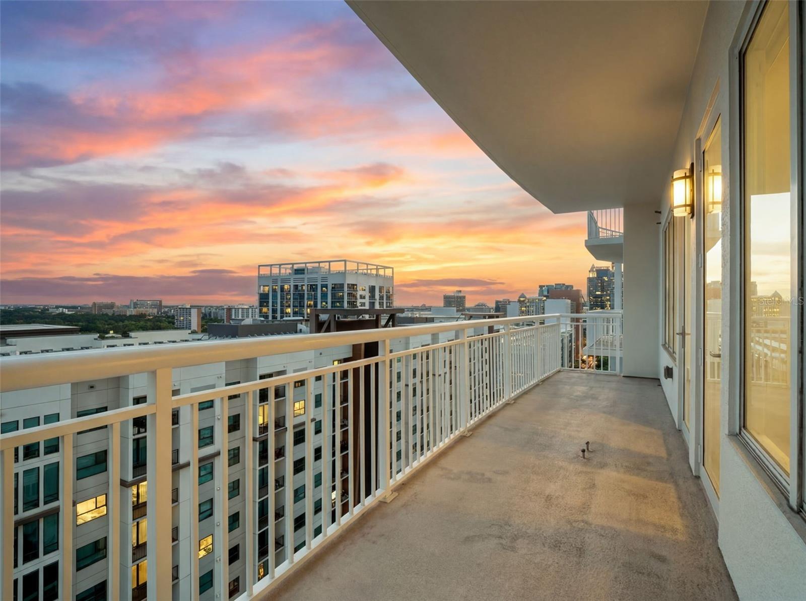 100 S EOLA DR #1609, ORLANDO, FL, 32801