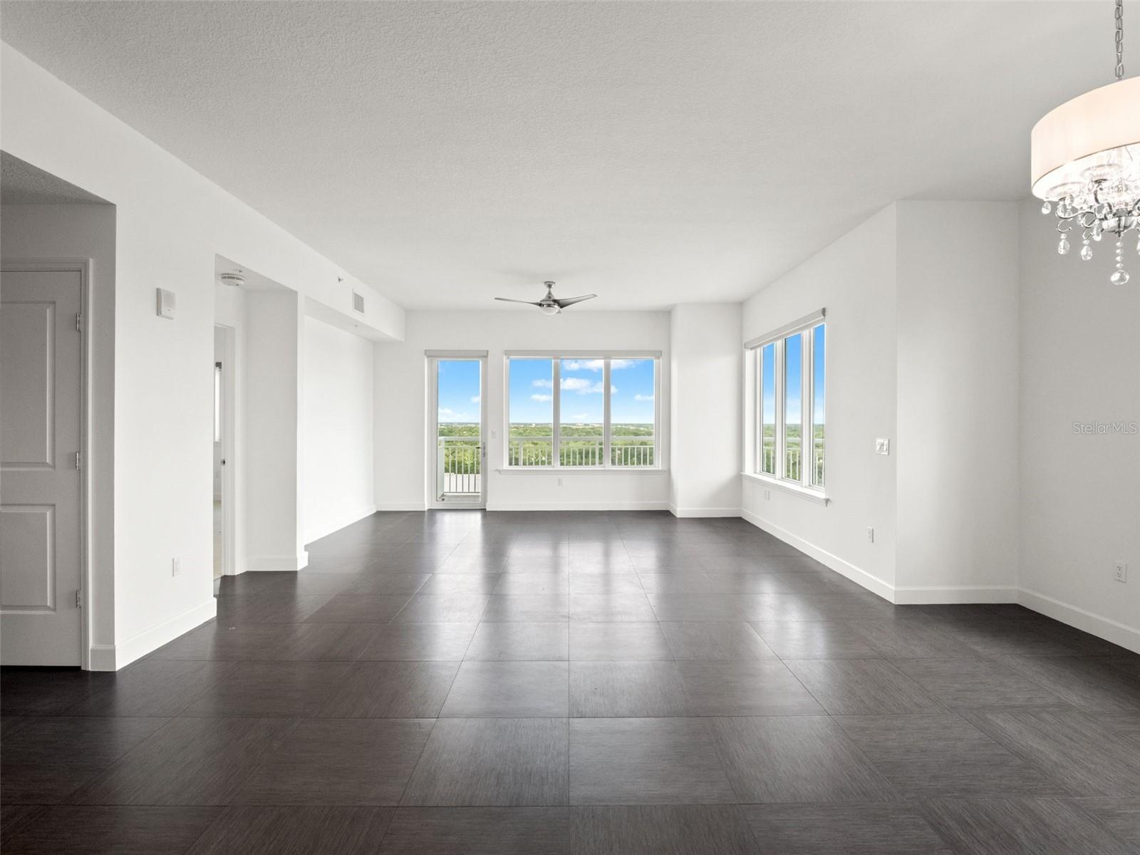 100 S EOLA DR #1609, ORLANDO, FL, 32801