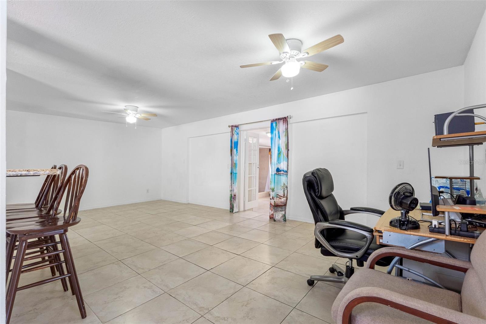 6033 AMBASSADOR DR, TAMPA, FL, 33615