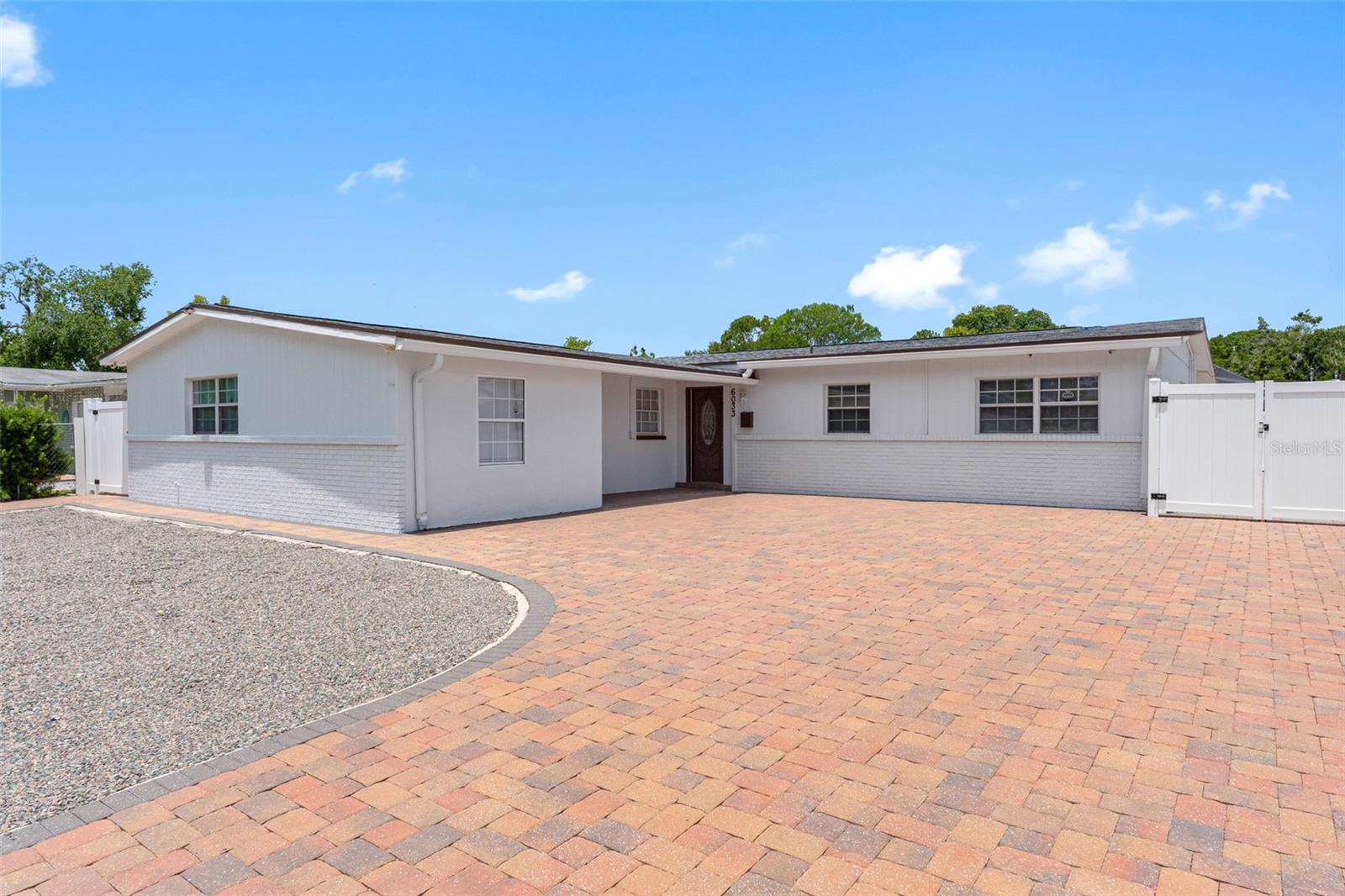6033 AMBASSADOR DR, TAMPA, FL, 33615