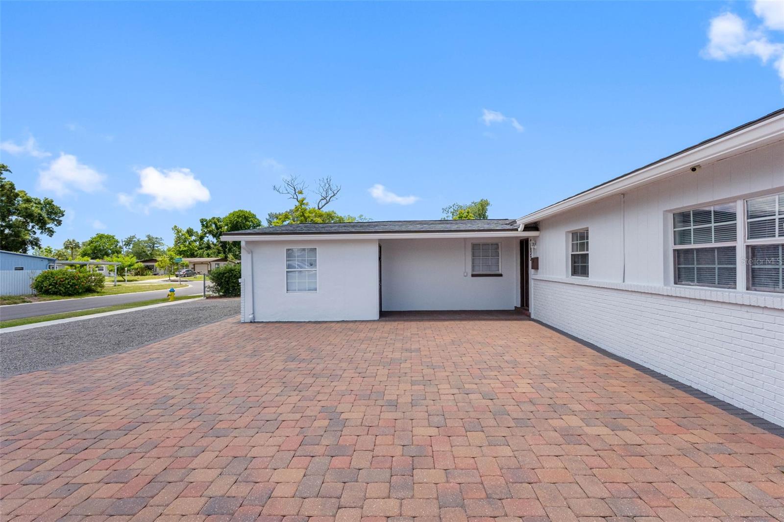 6033 AMBASSADOR DR, TAMPA, FL, 33615