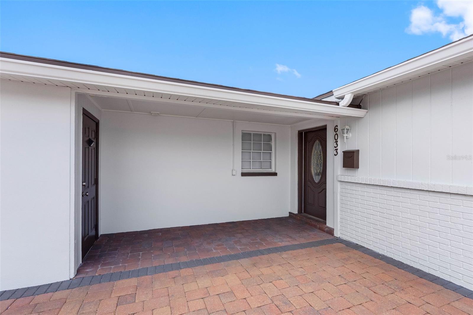 6033 AMBASSADOR DR, TAMPA, FL, 33615