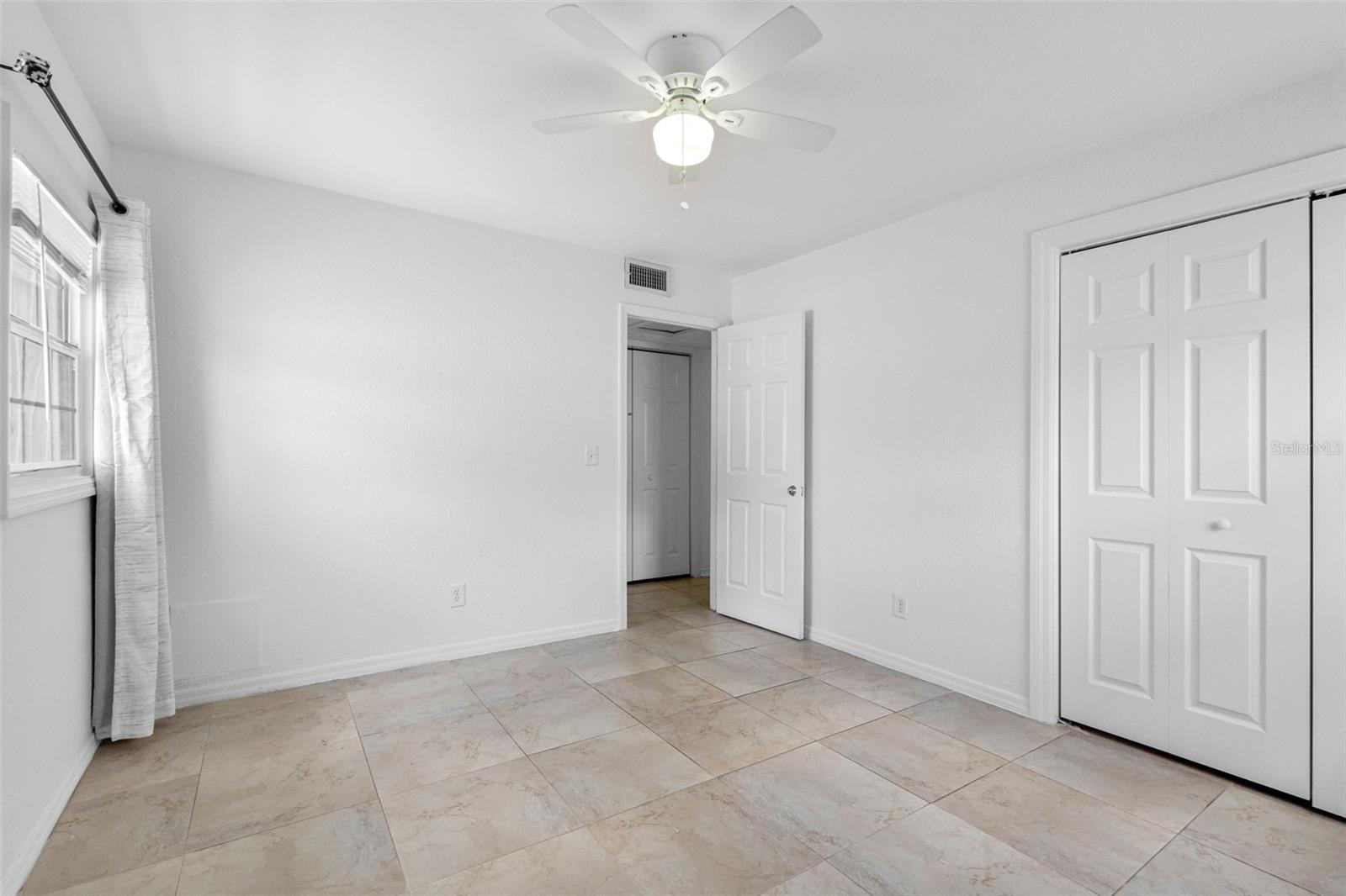 6033 AMBASSADOR DR, TAMPA, FL, 33615