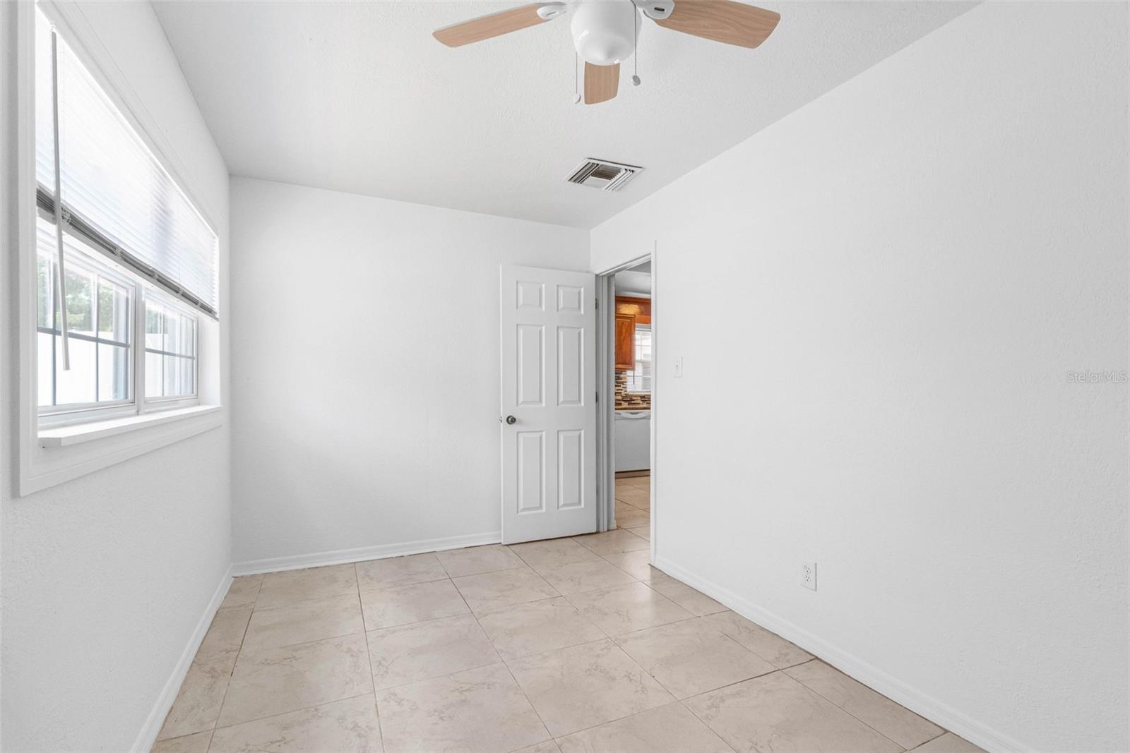 6033 AMBASSADOR DR, TAMPA, FL, 33615