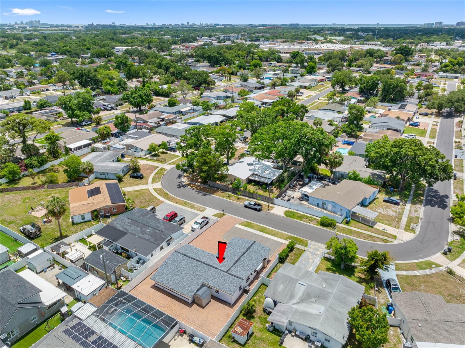 6033 AMBASSADOR DR, TAMPA, FL, 33615