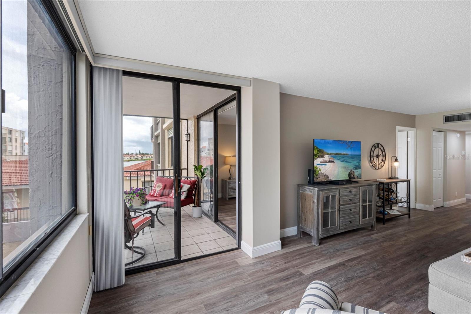 6158 PALMA DEL MAR BLVD S #305, ST PETERSBURG, FL, 33715