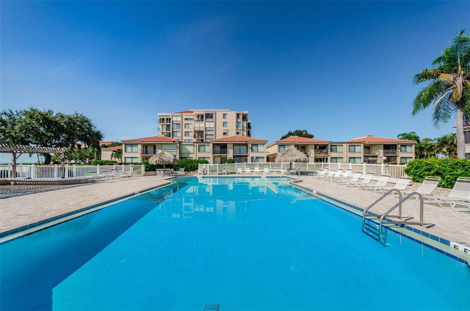 6158 PALMA DEL MAR BLVD S #305, ST PETERSBURG, FL, 33715