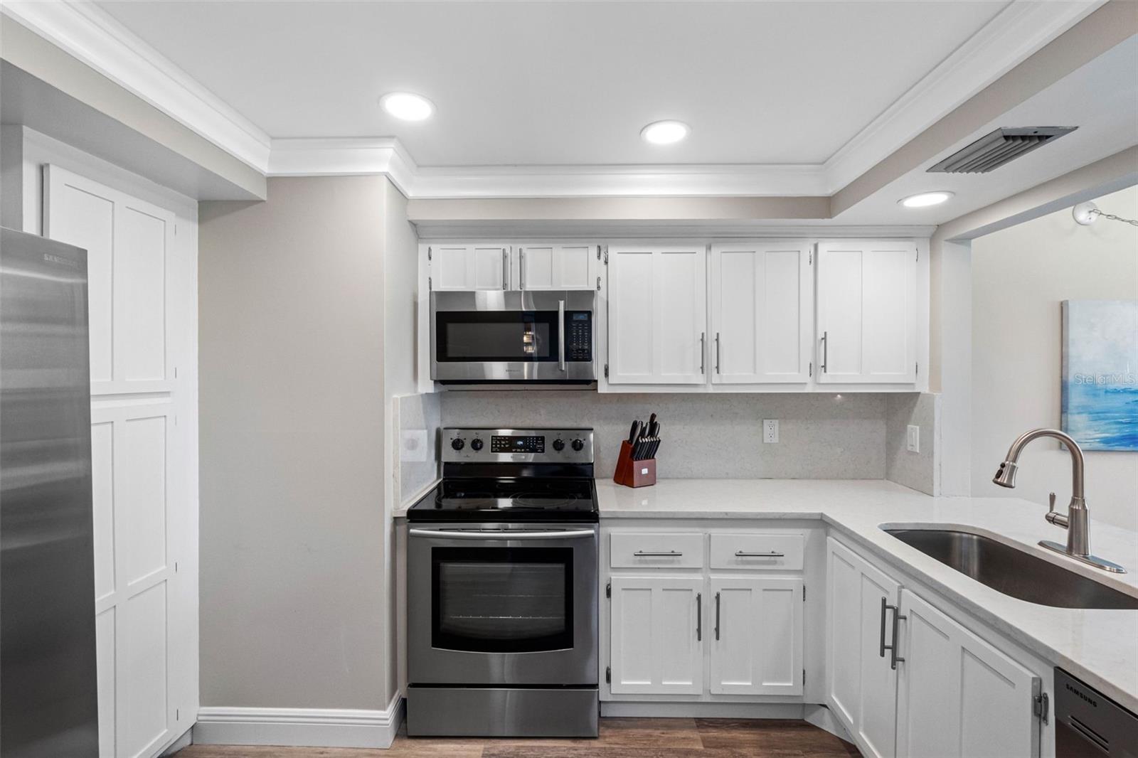 6158 PALMA DEL MAR BLVD S #305, ST PETERSBURG, FL, 33715