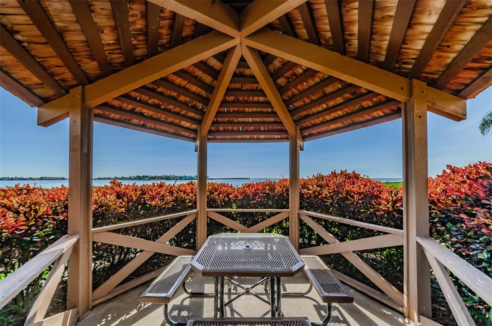 6158 PALMA DEL MAR BLVD S #305, ST PETERSBURG, FL, 33715