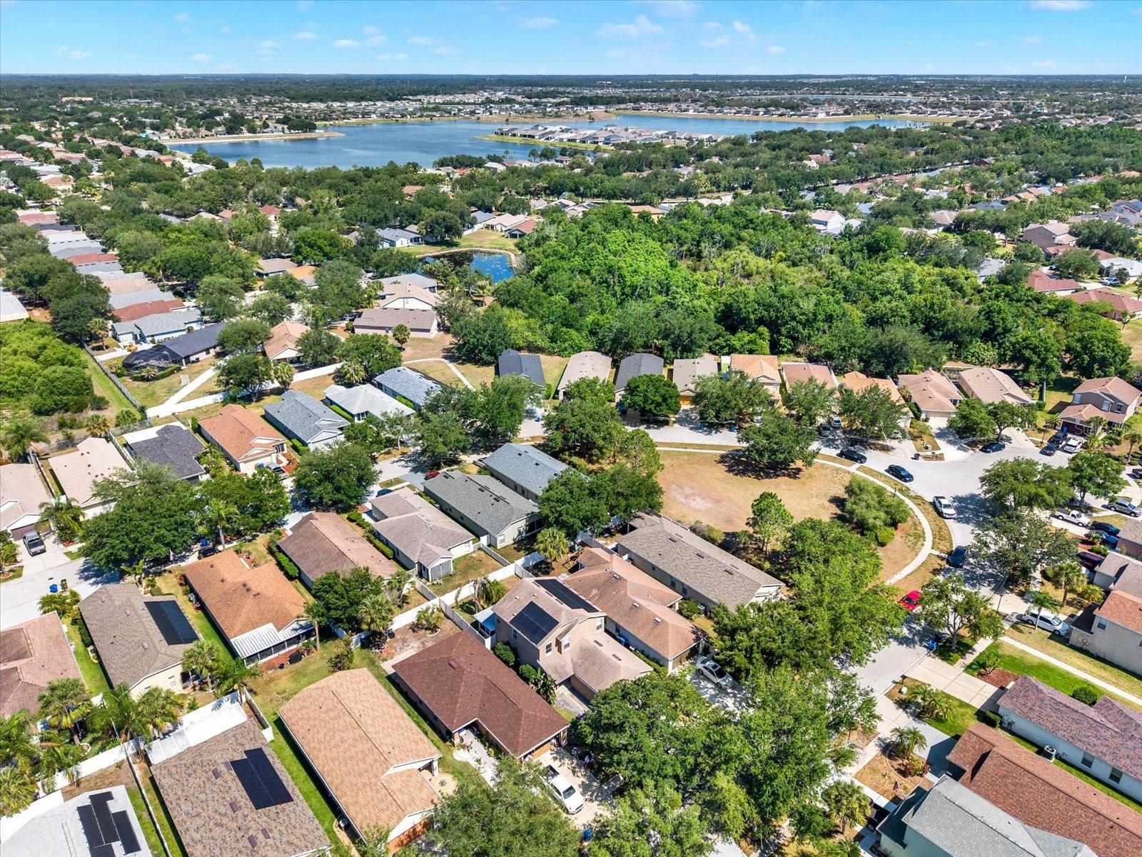 11434 CRESTLAKE VILLAGE DR, RIVERVIEW, FL, 33569