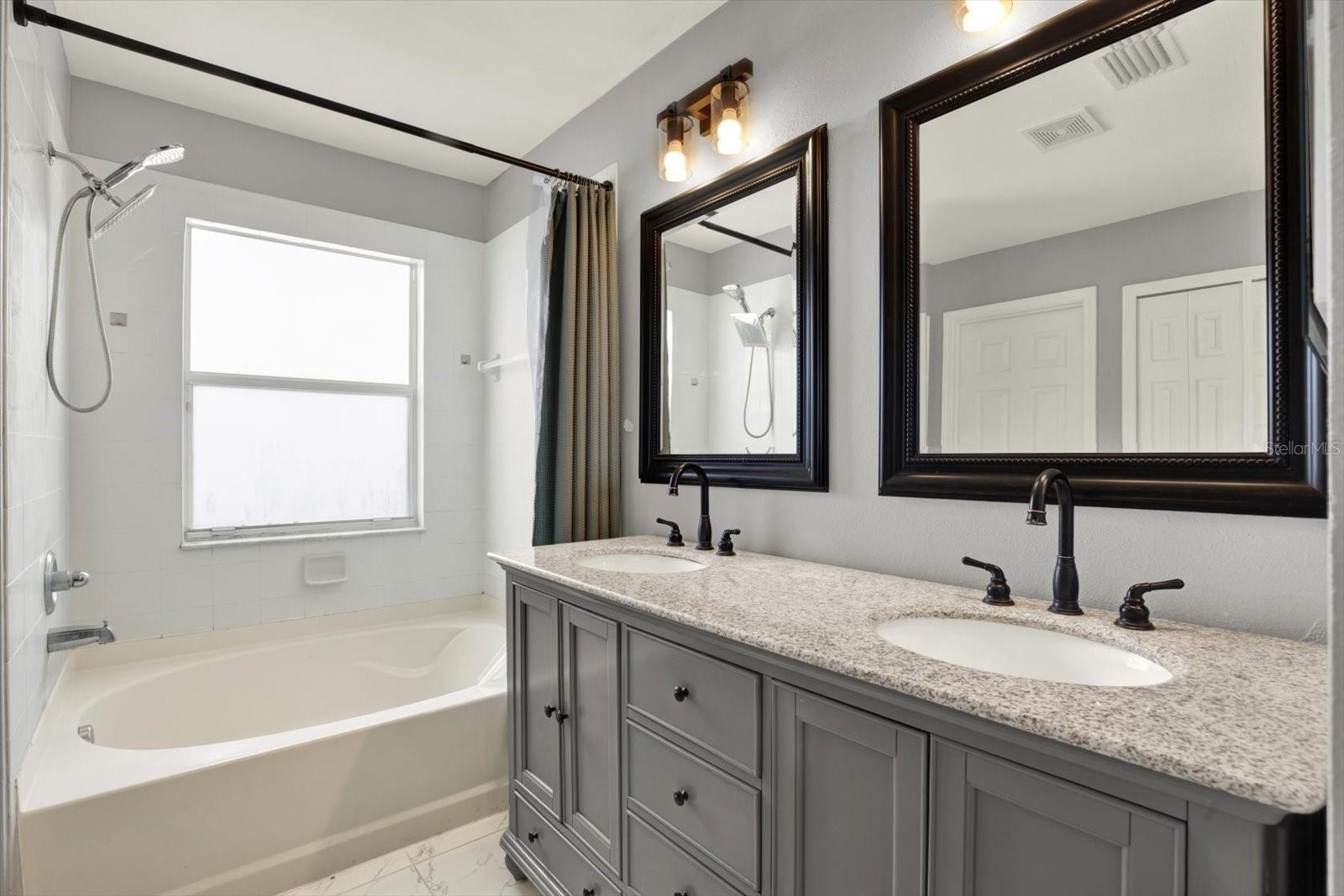 11434 CRESTLAKE VILLAGE DR, RIVERVIEW, FL, 33569