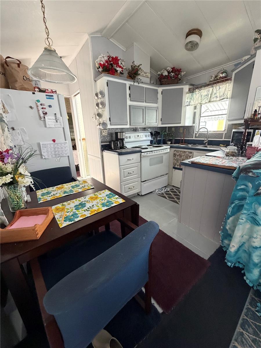 158 BROOKSHIRE DR, NOKOMIS, FL, 34275