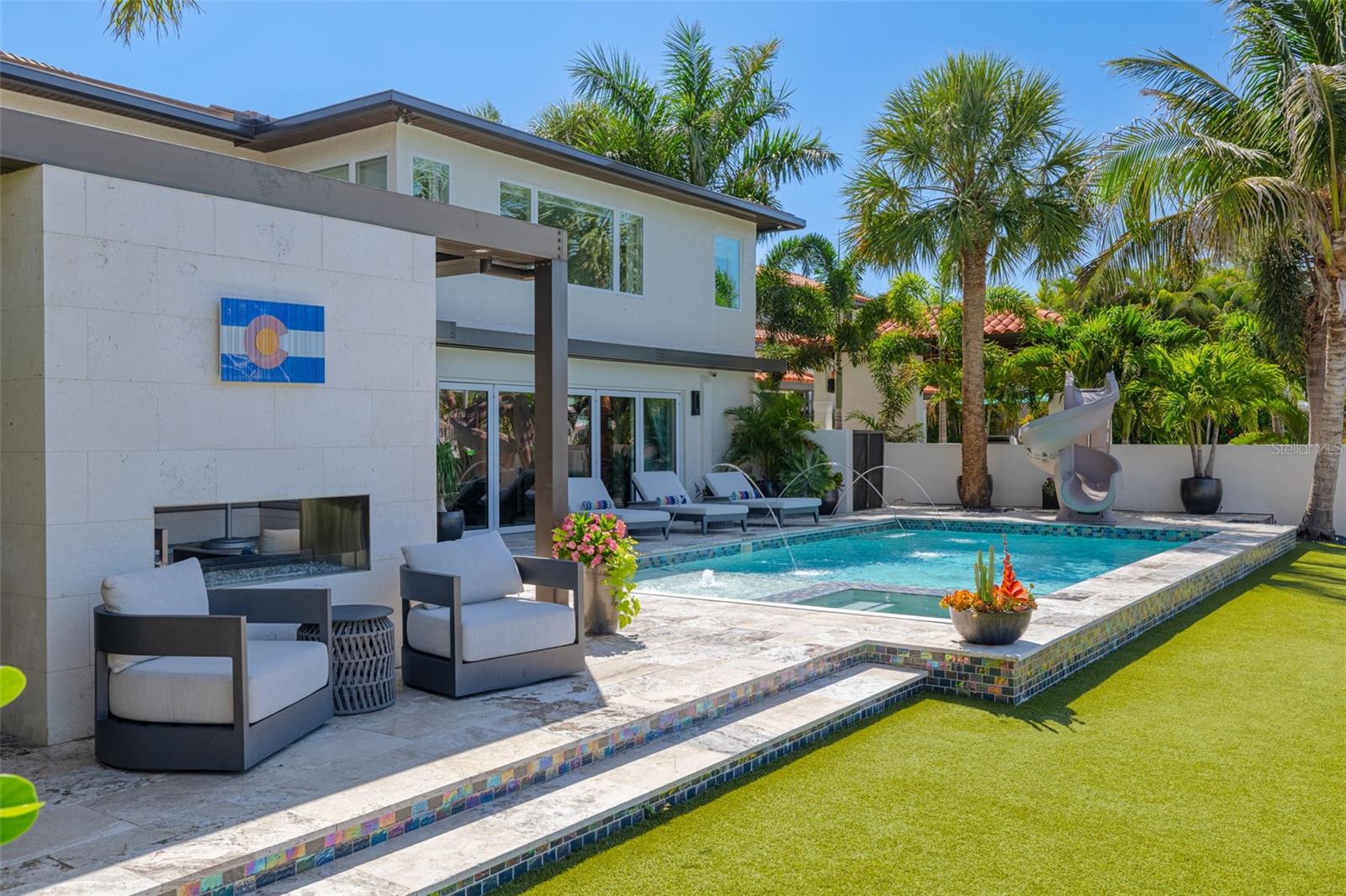 725 BRIGHTWATERS BLVD NE, ST PETERSBURG, FL, 33704