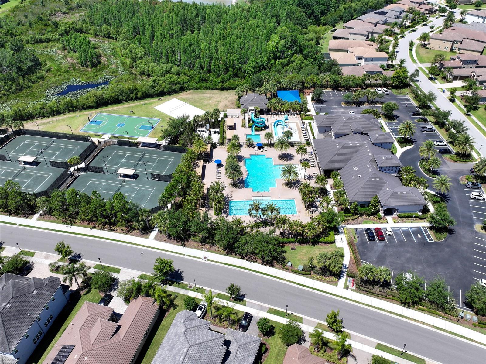 30843 LINDENTREE DR, WESLEY CHAPEL, FL, 33543