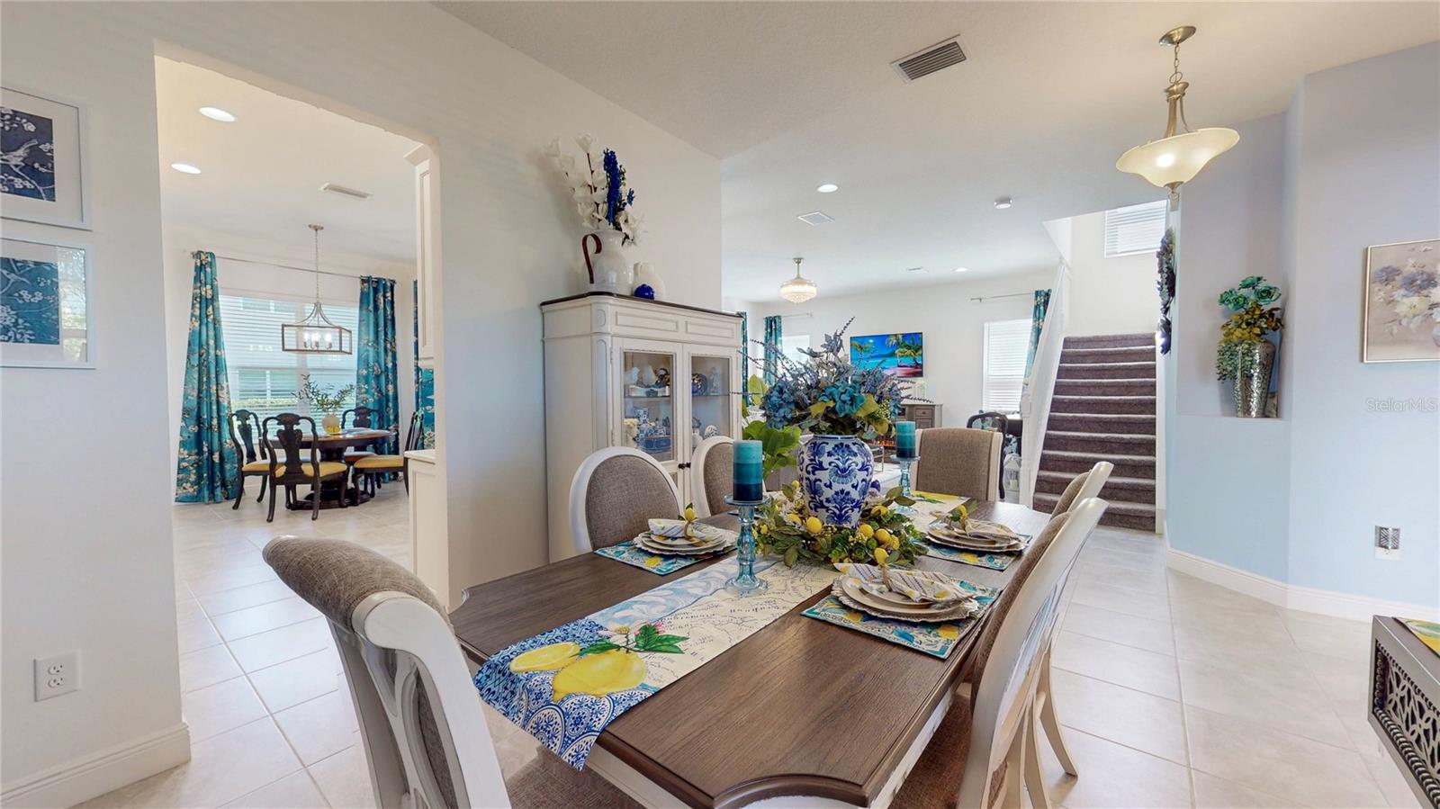 30843 LINDENTREE DR, WESLEY CHAPEL, FL, 33543