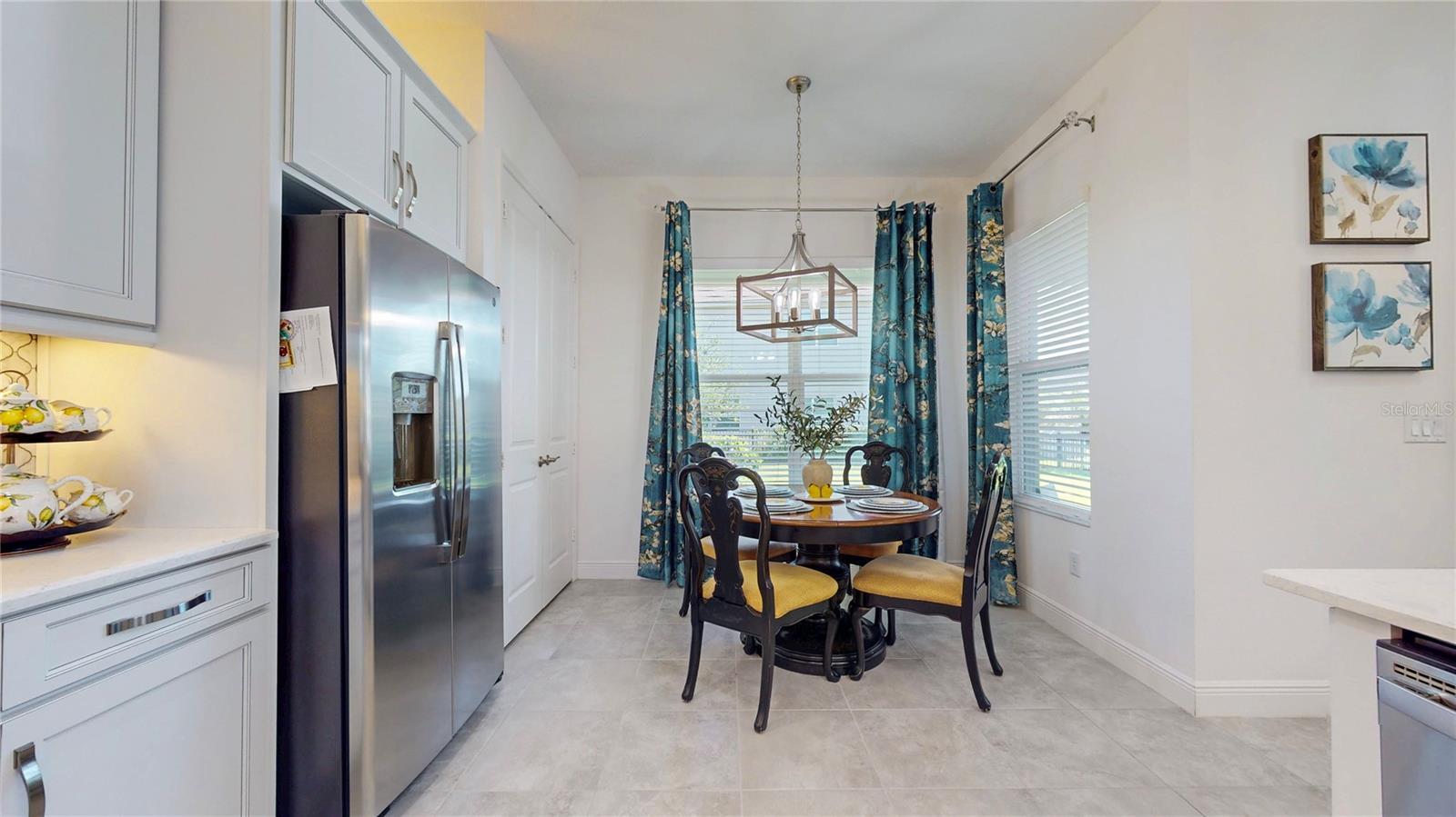30843 LINDENTREE DR, WESLEY CHAPEL, FL, 33543