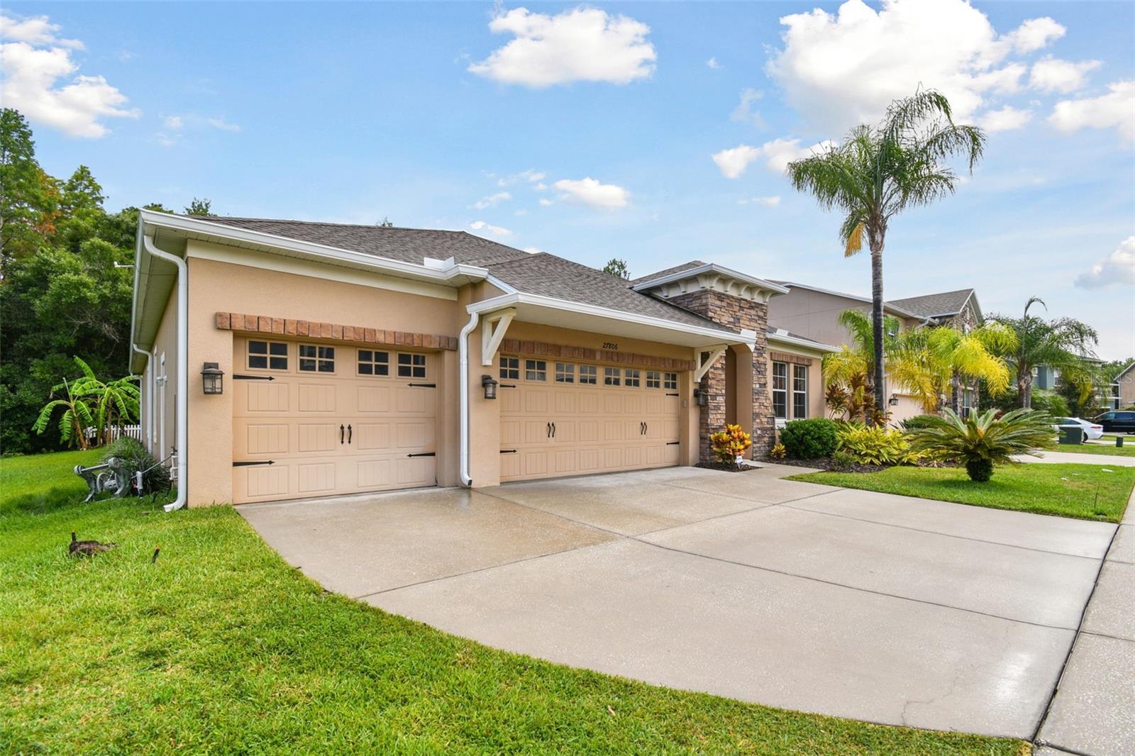 27806 AUTUMN BREEZE CIR, WESLEY CHAPEL, FL, 33544