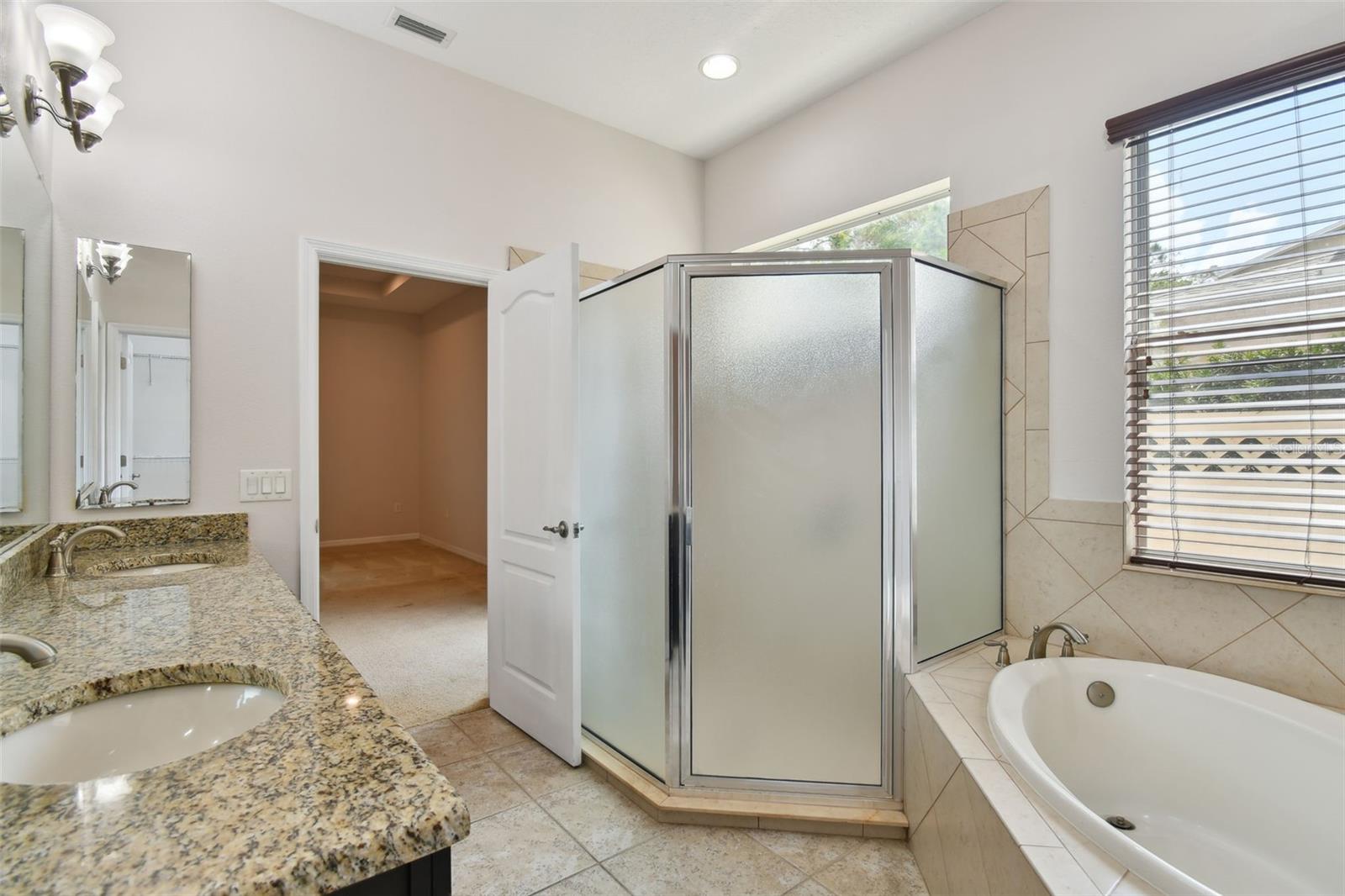 27806 AUTUMN BREEZE CIR, WESLEY CHAPEL, FL, 33544