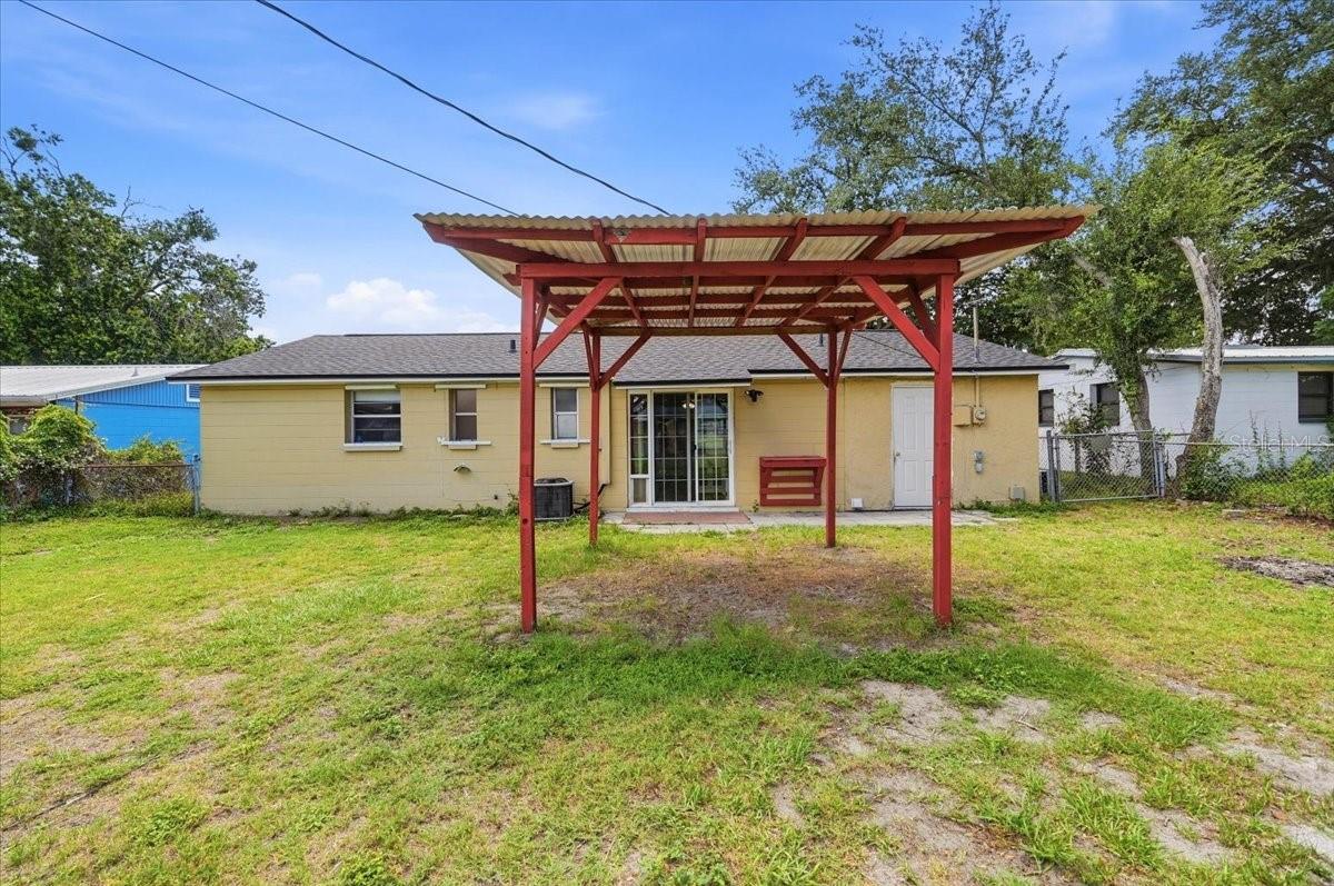1515 TRADEWINDS AVE, LAKELAND, FL, 33801