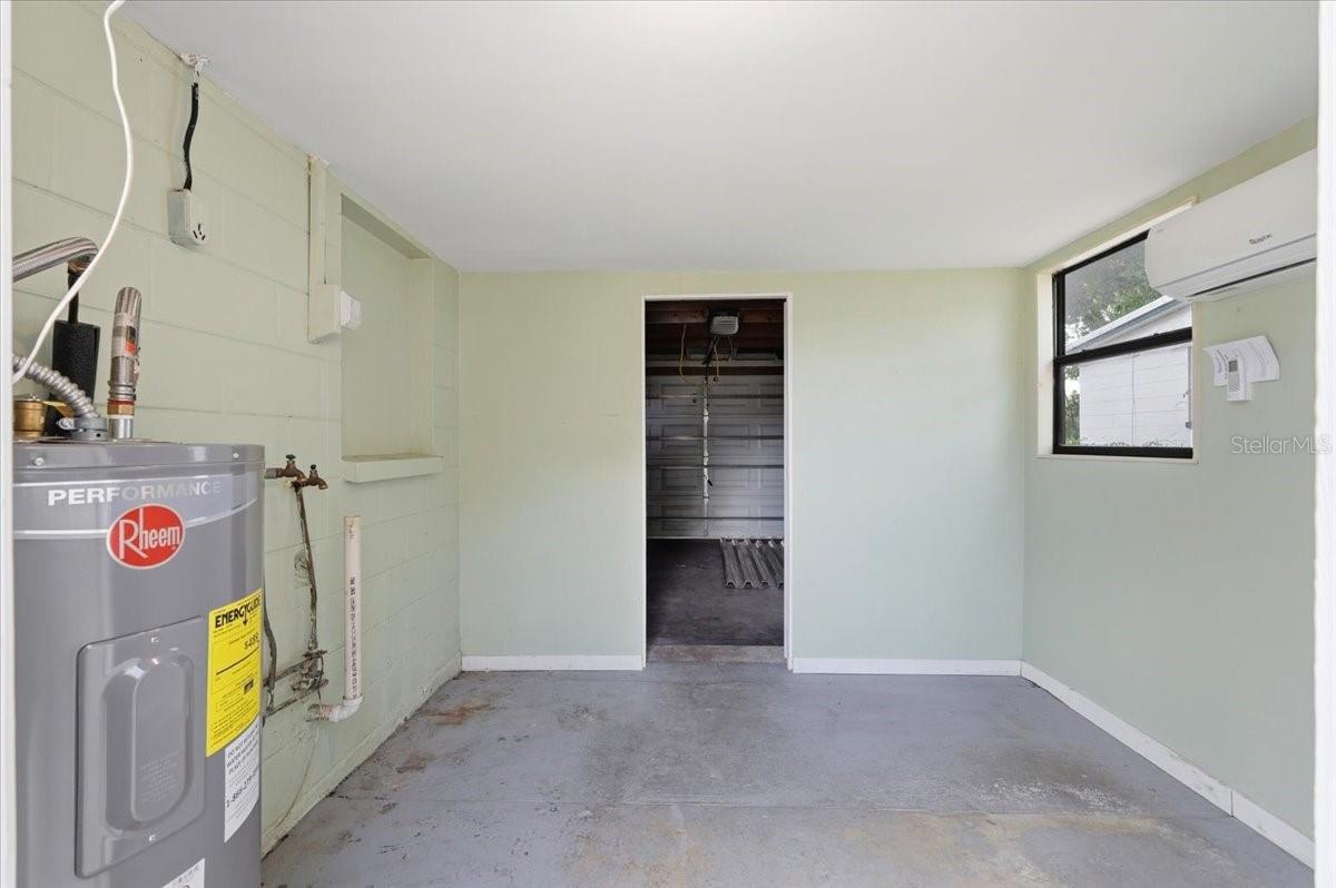 1515 TRADEWINDS AVE, LAKELAND, FL, 33801