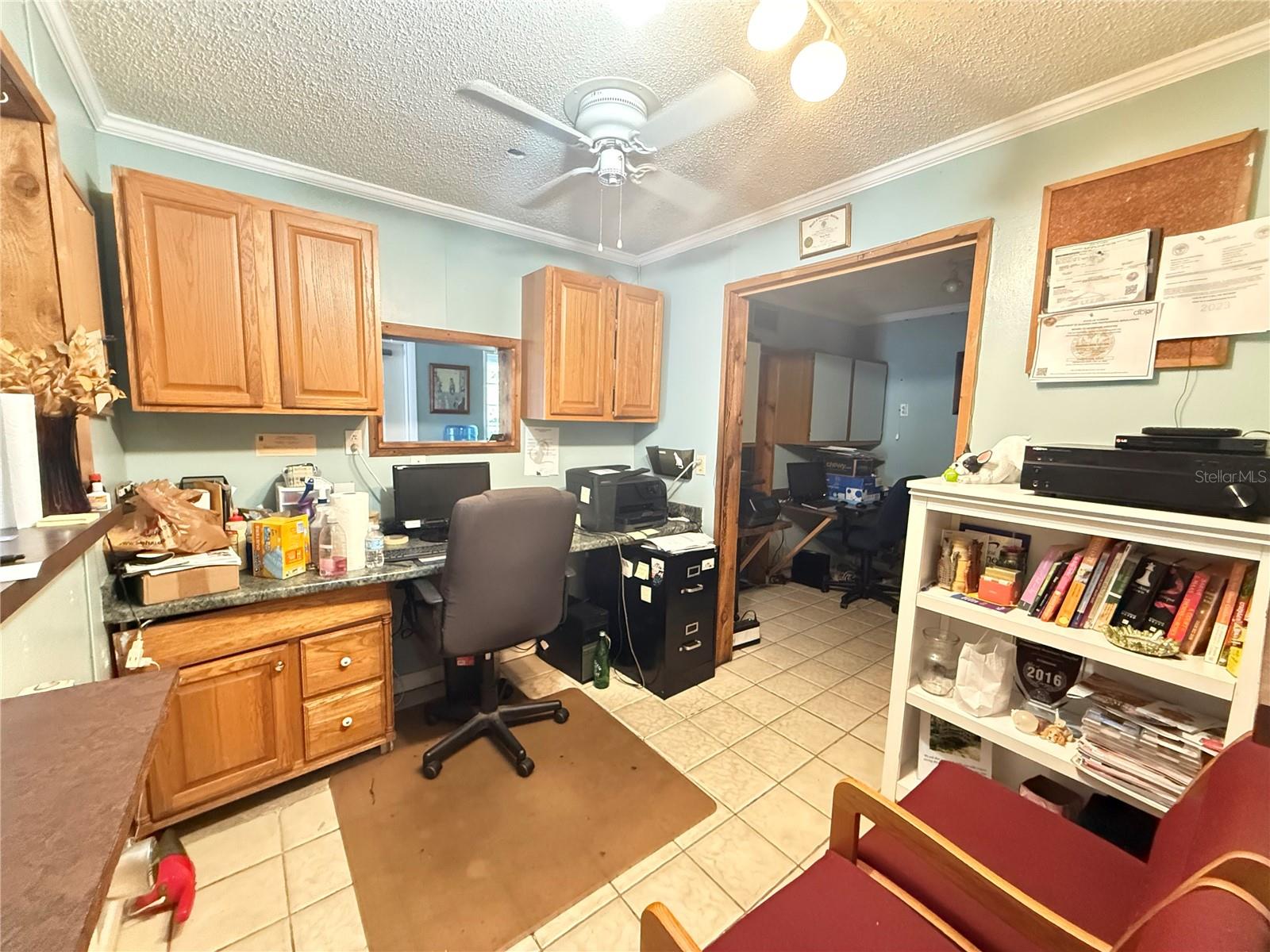 1631 W BAY DR, LARGO, FL, 33770