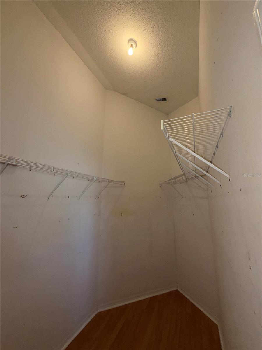 612 PRINCE CHARLES DR, DAVENPORT, FL, 33837