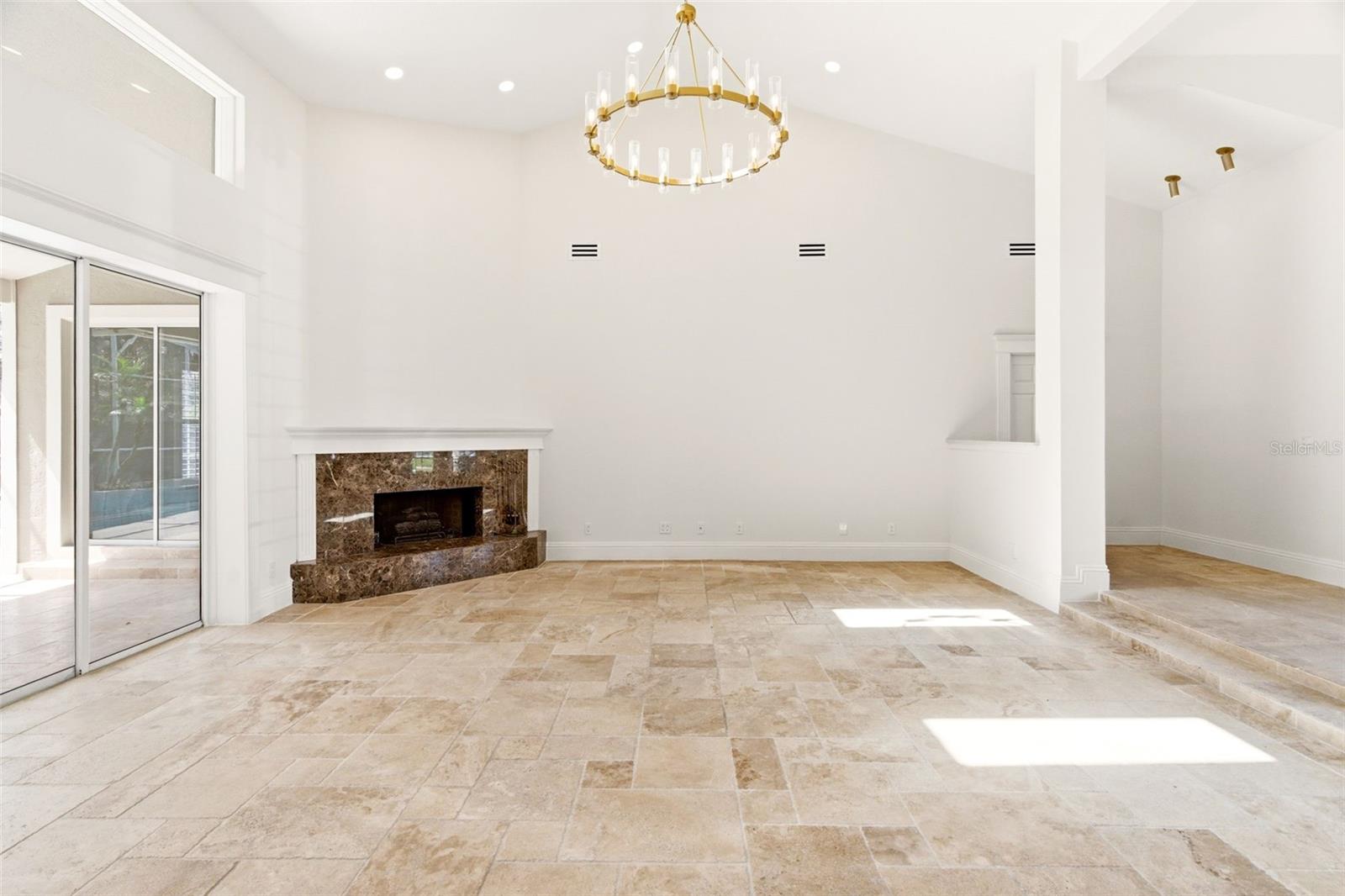 8935 JONATHAN MANOR DR, ORLANDO, FL, 32819