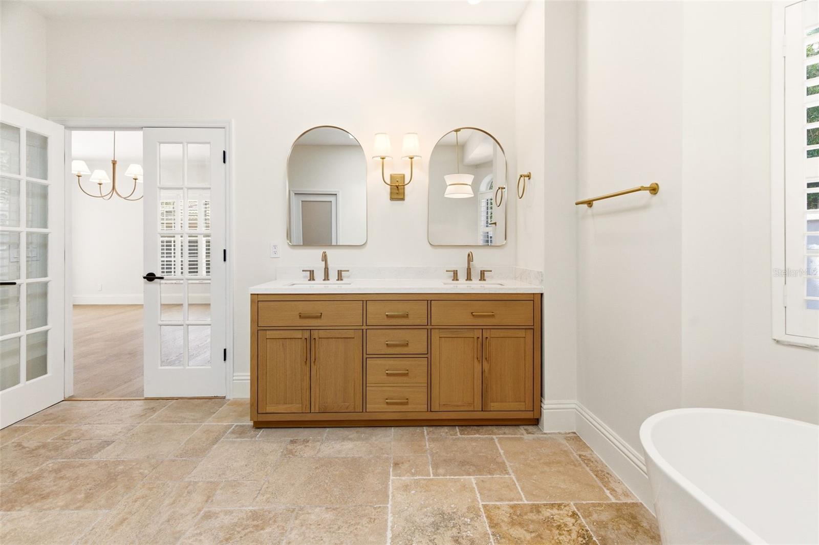 8935 JONATHAN MANOR DR, ORLANDO, FL, 32819