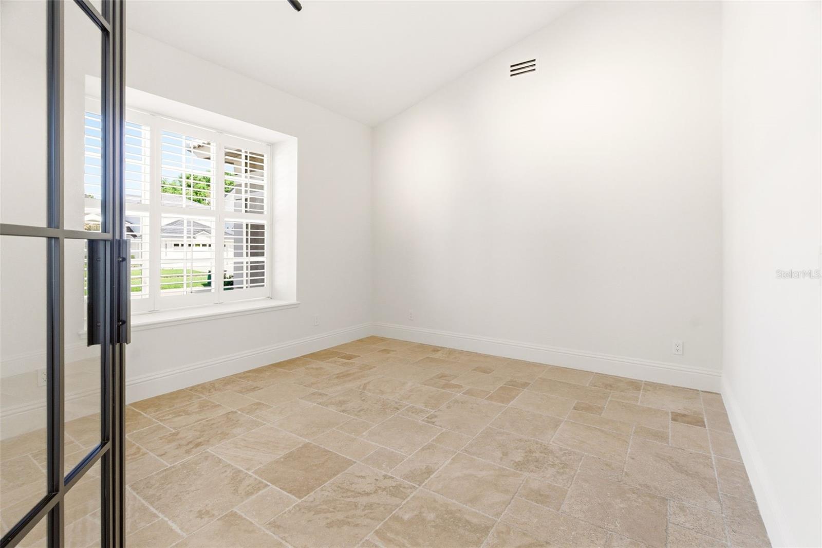 8935 JONATHAN MANOR DR, ORLANDO, FL, 32819