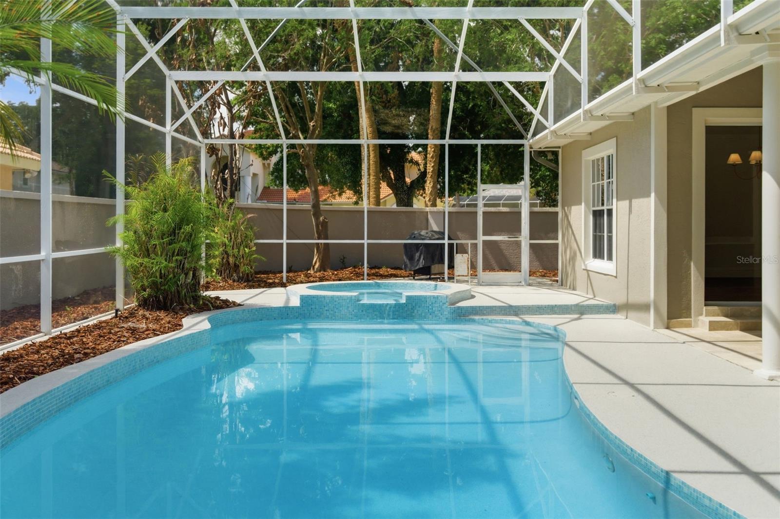8935 JONATHAN MANOR DR, ORLANDO, FL, 32819