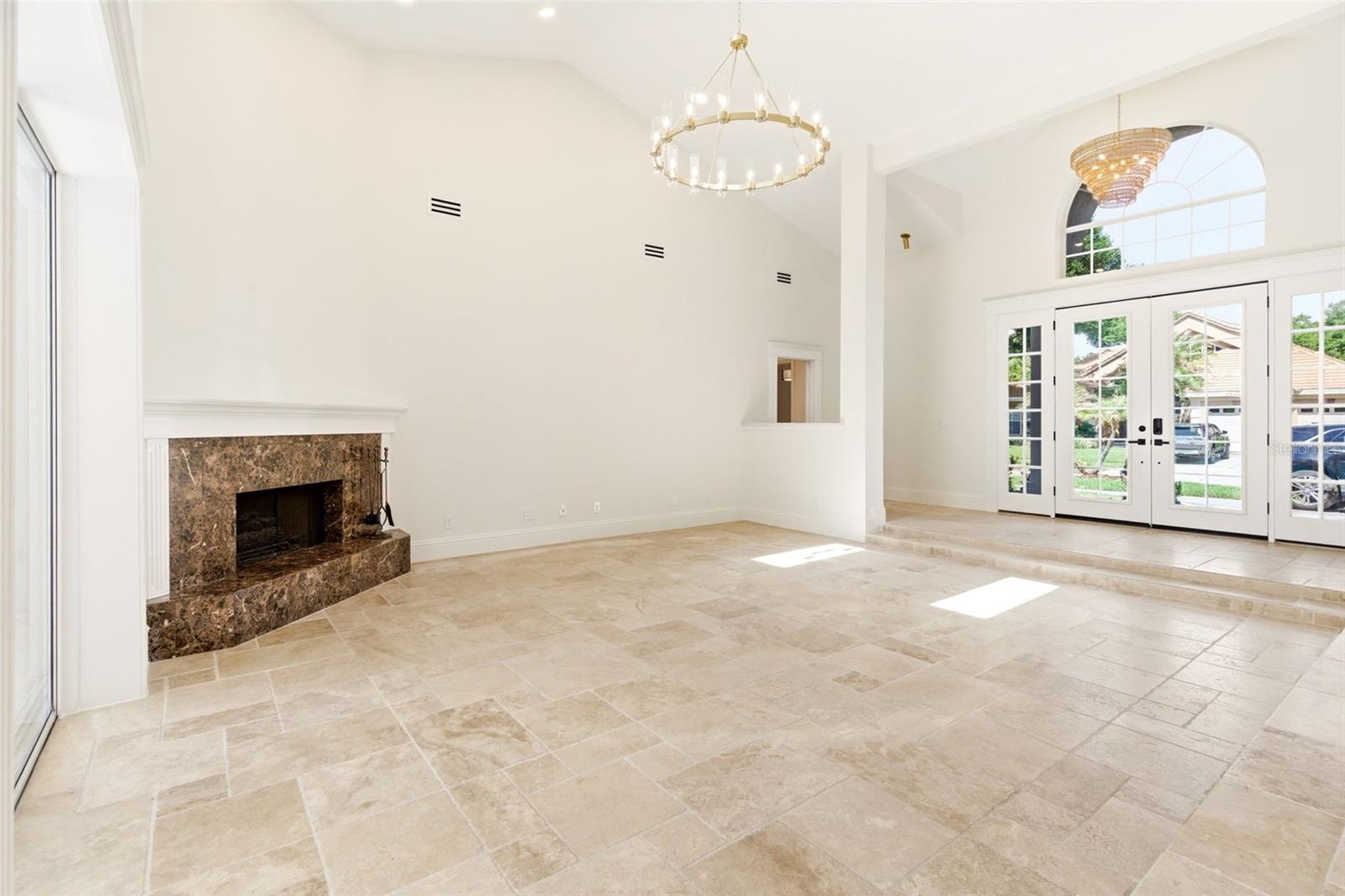 8935 JONATHAN MANOR DR, ORLANDO, FL, 32819