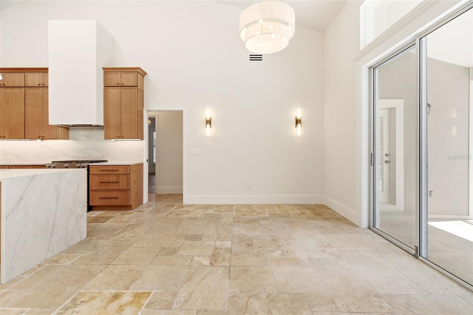 8935 JONATHAN MANOR DR, ORLANDO, FL, 32819