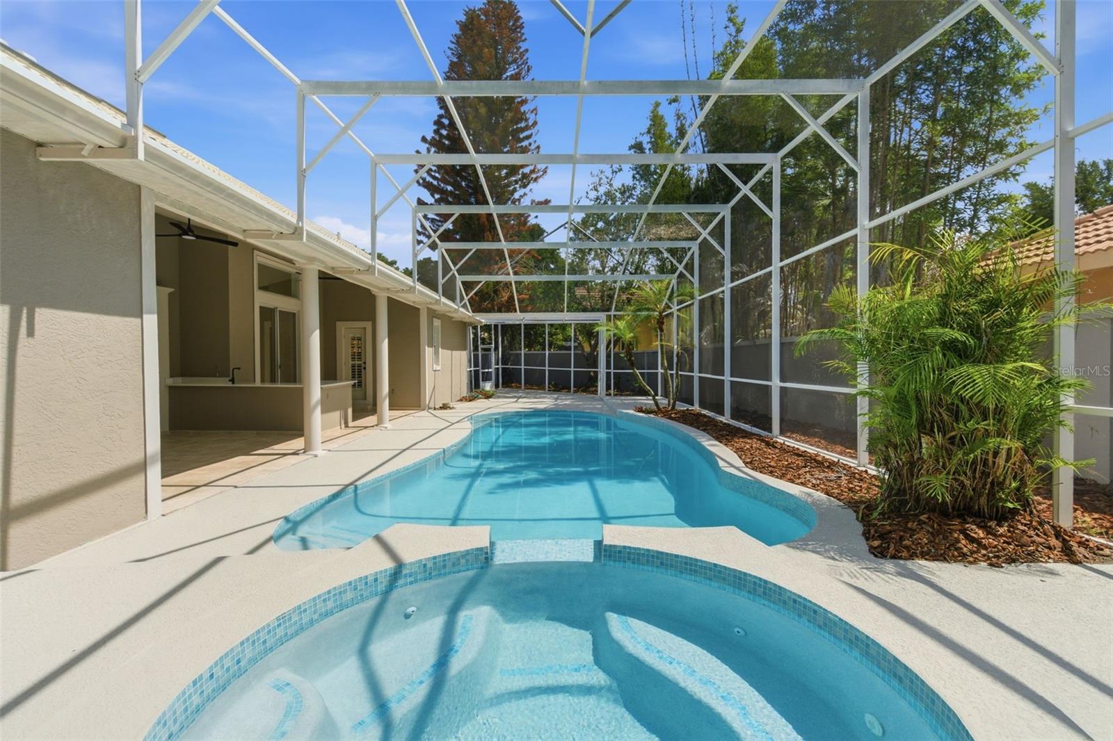 8935 JONATHAN MANOR DR, ORLANDO, FL, 32819