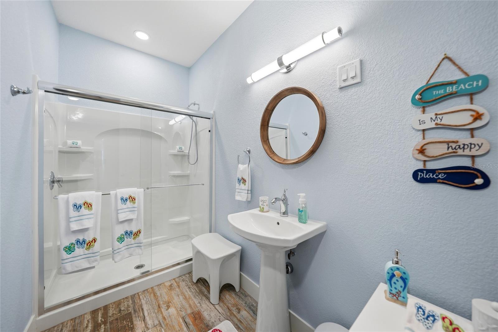 9240 PINE COVE DR, ENGLEWOOD, FL, 34224