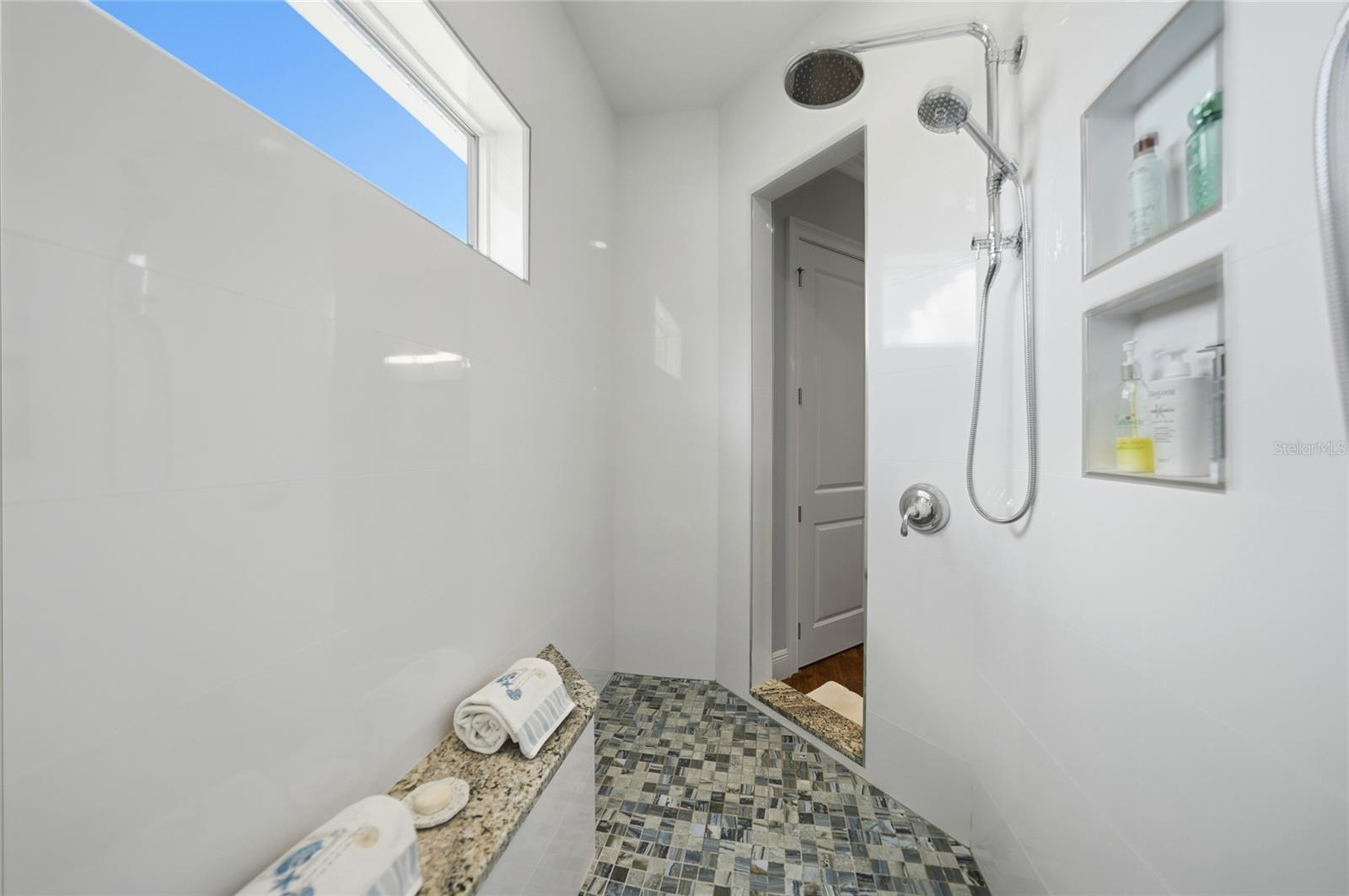 9240 PINE COVE DR, ENGLEWOOD, FL, 34224